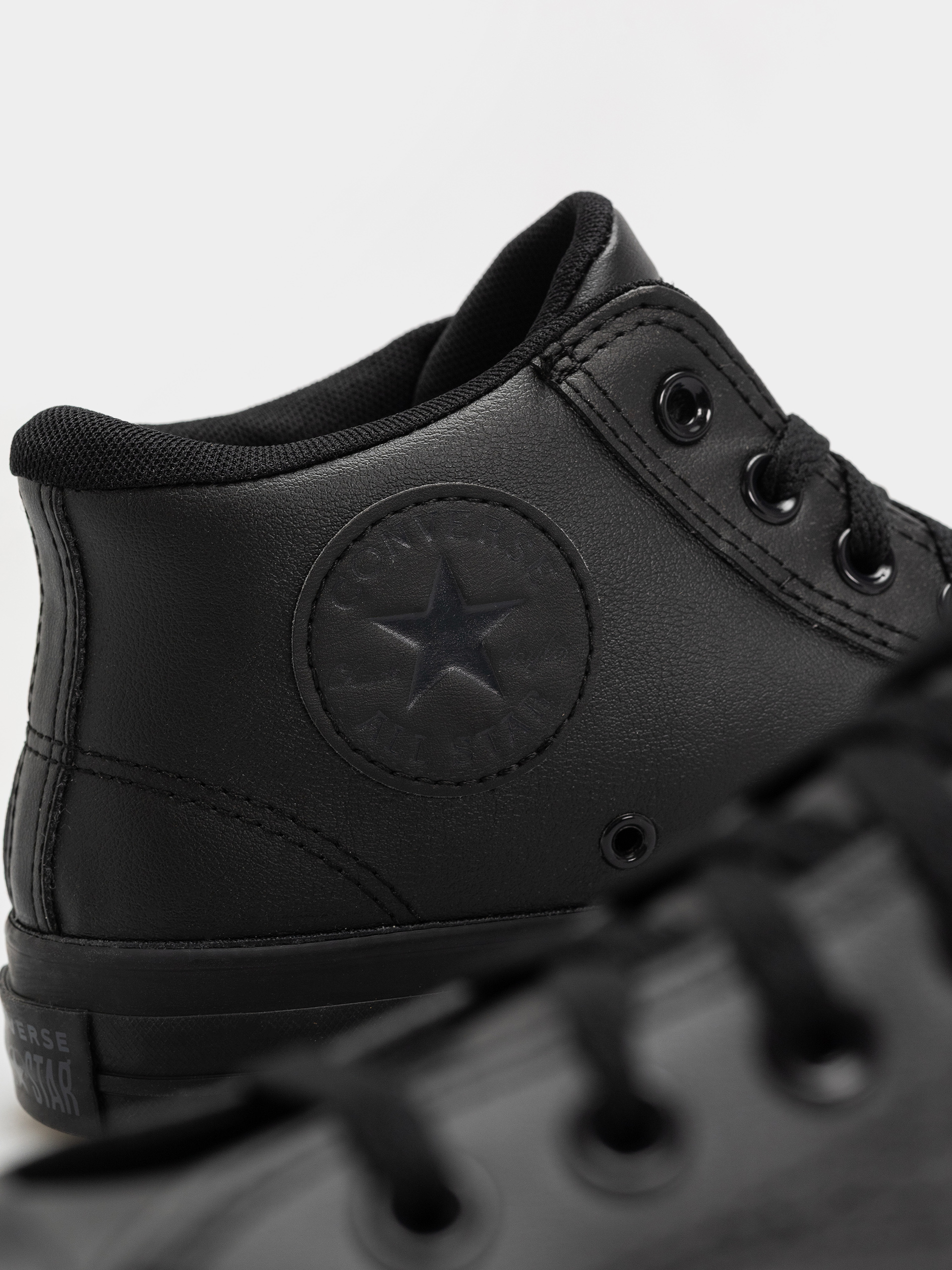Topánky Converse Chuck Taylor All Star Malden Street Mid (black/black)