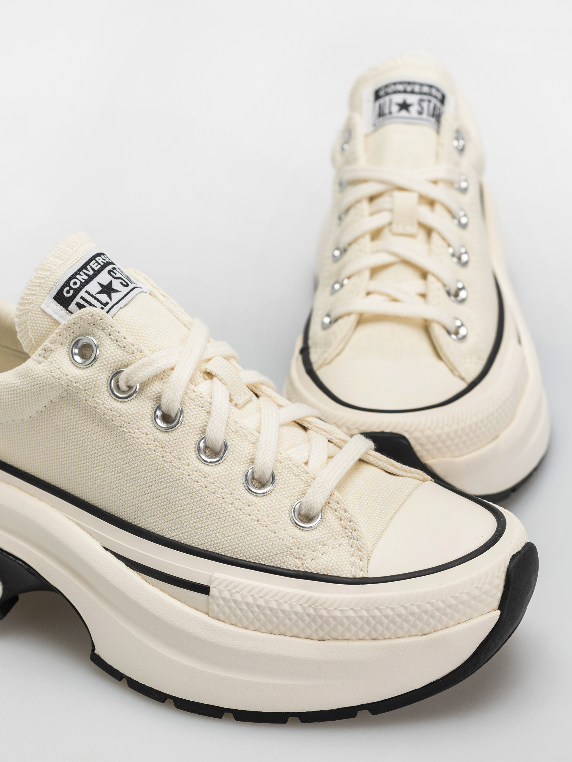 Topánky Converse Run Star Crush Ox Wmn (egret/egret/black)