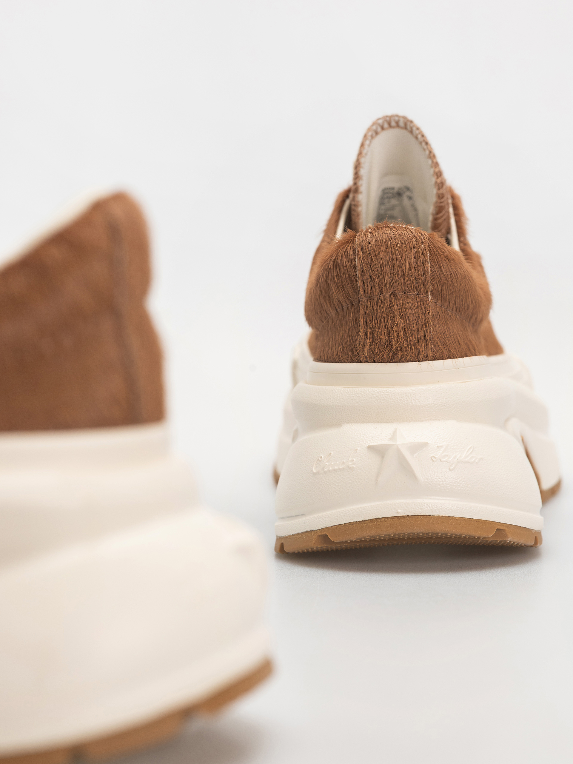 Topánky Converse Run Star Crush Ox Wmn (incensed/egret/egret)