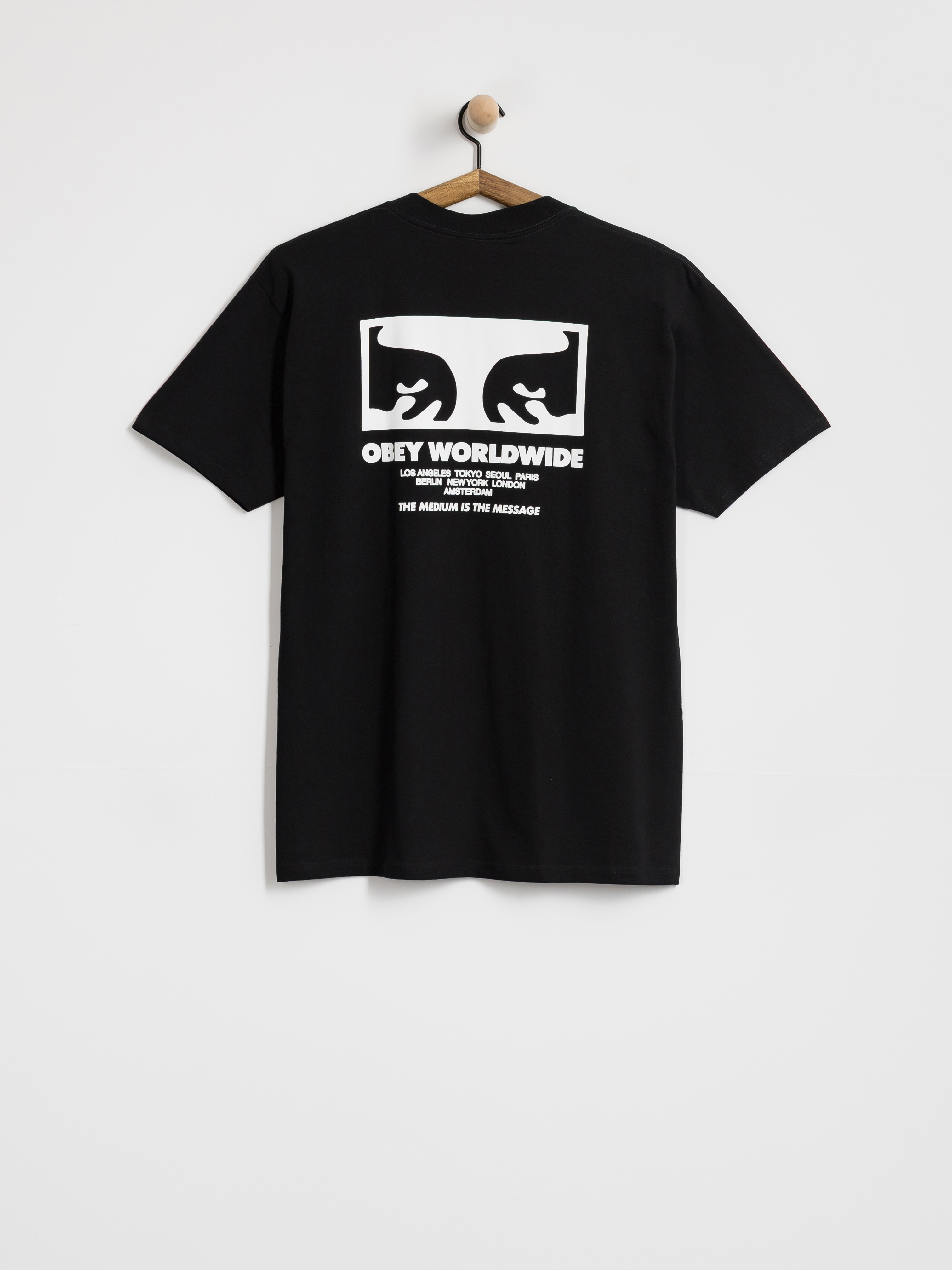 Tričko OBEY The Medium Is The Message (black)