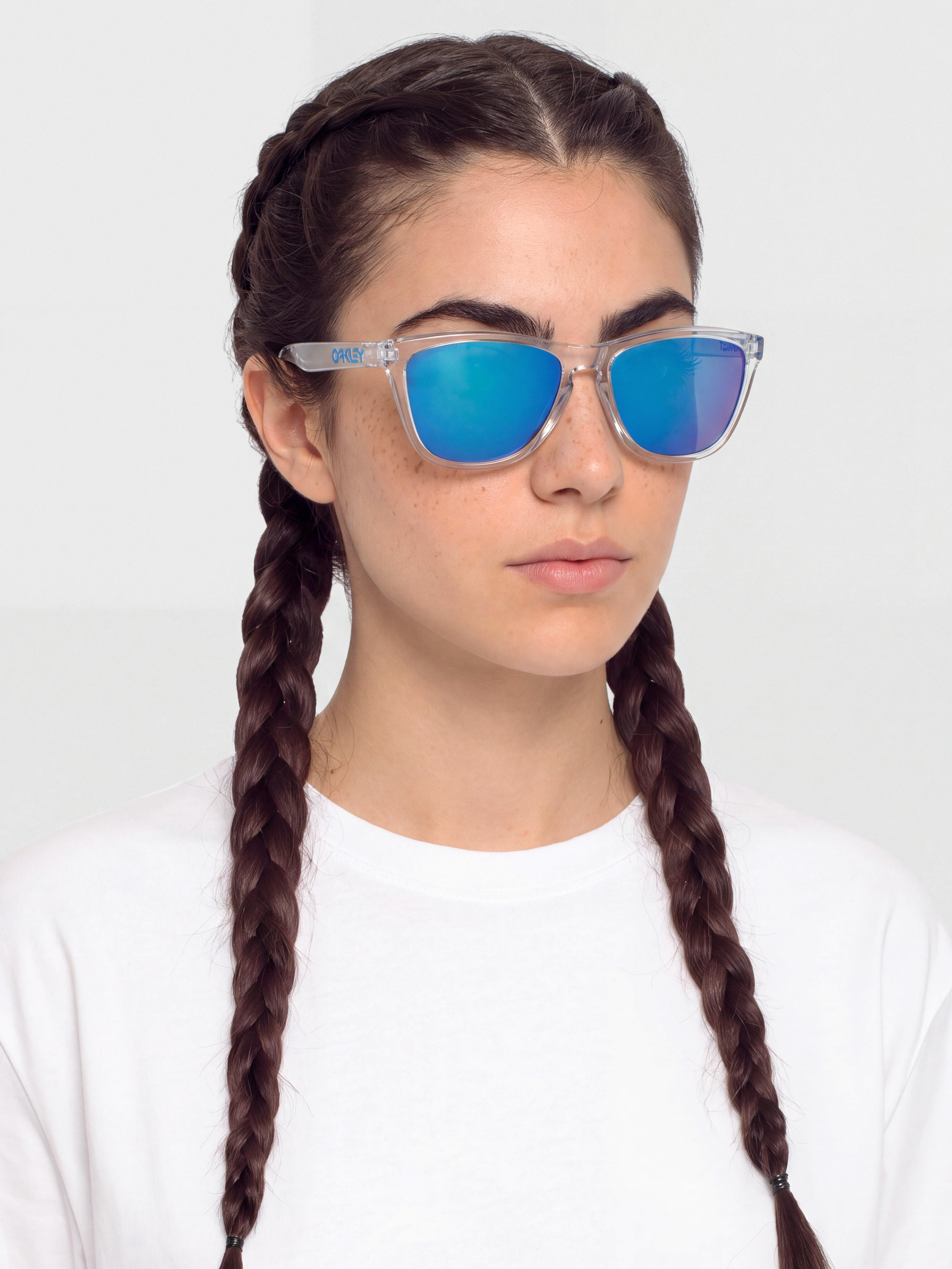Slnečné okuliare Oakley Frogskins (crystal clear/prizm sapphire)