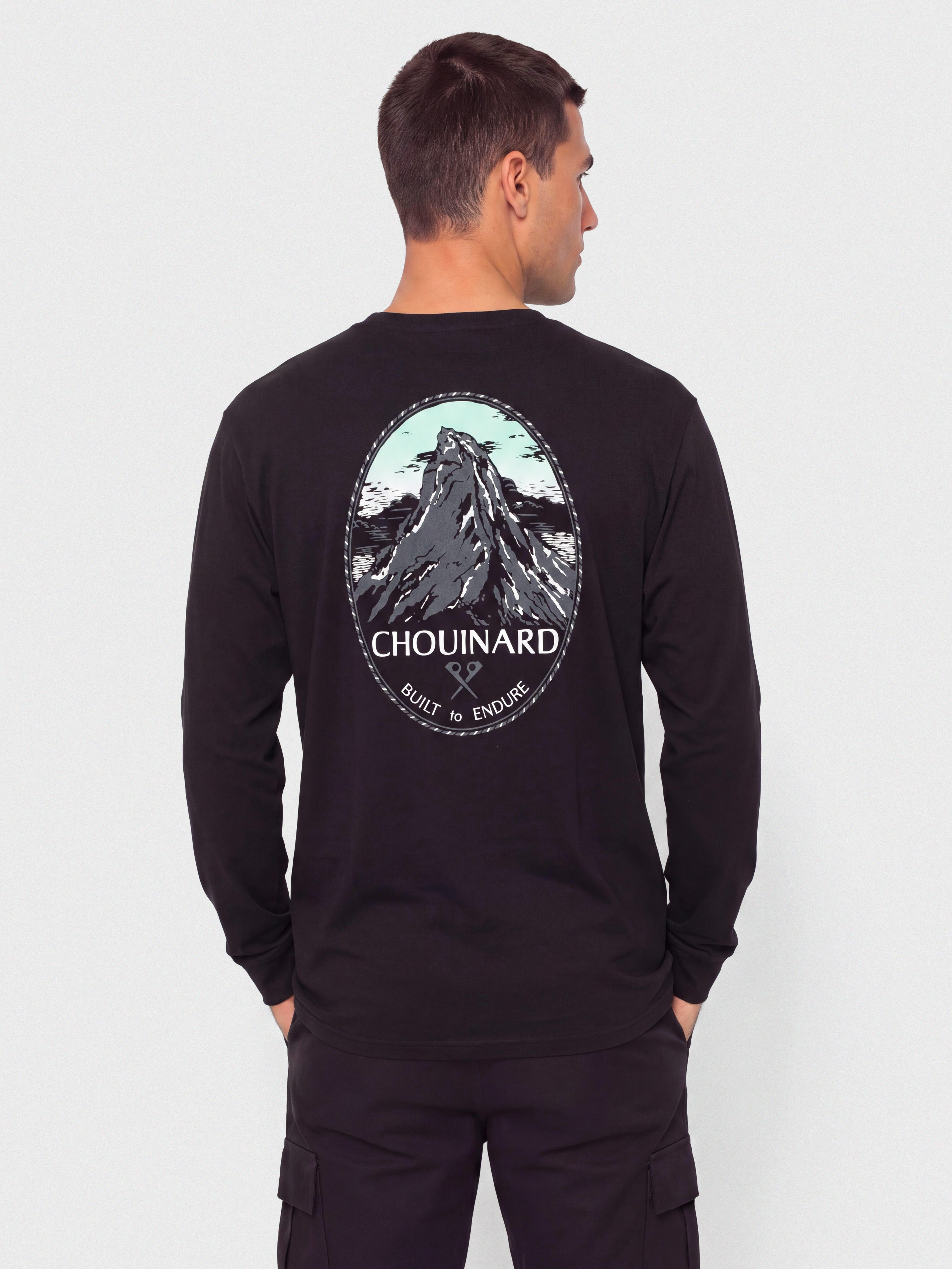 Triko Patagonia Chouinard Crest Responsibili (black)