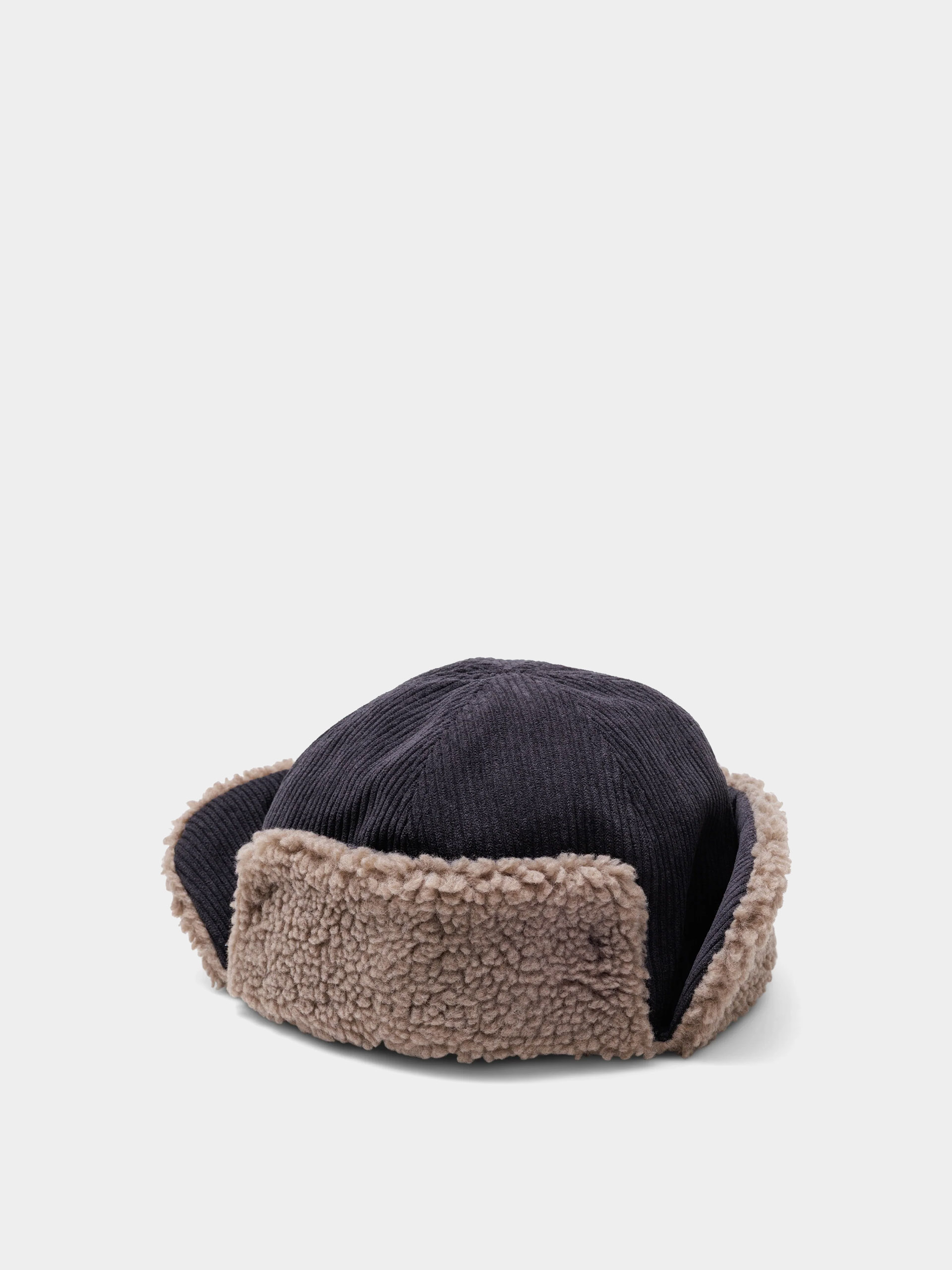 Čiapka Kavu Fur Ball Fudd (moonless night)