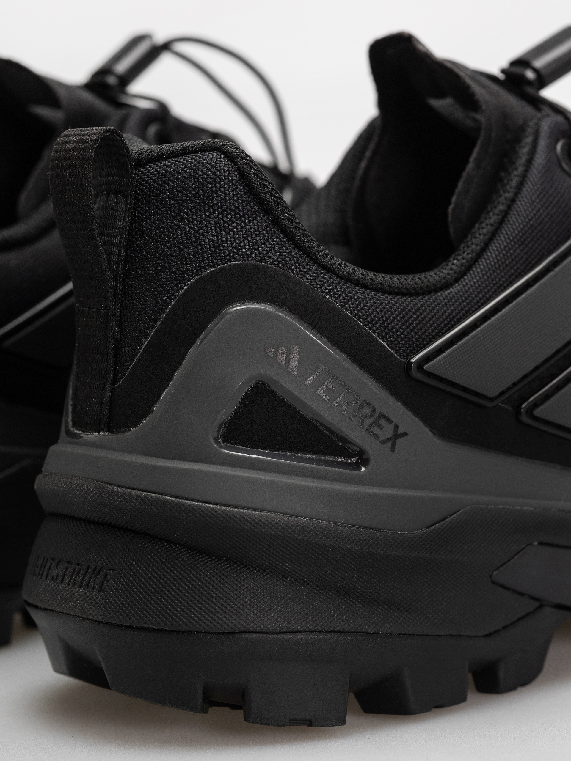 Topánky adidas Terrex Skychaser Gt (cblack/cblack/carbon)