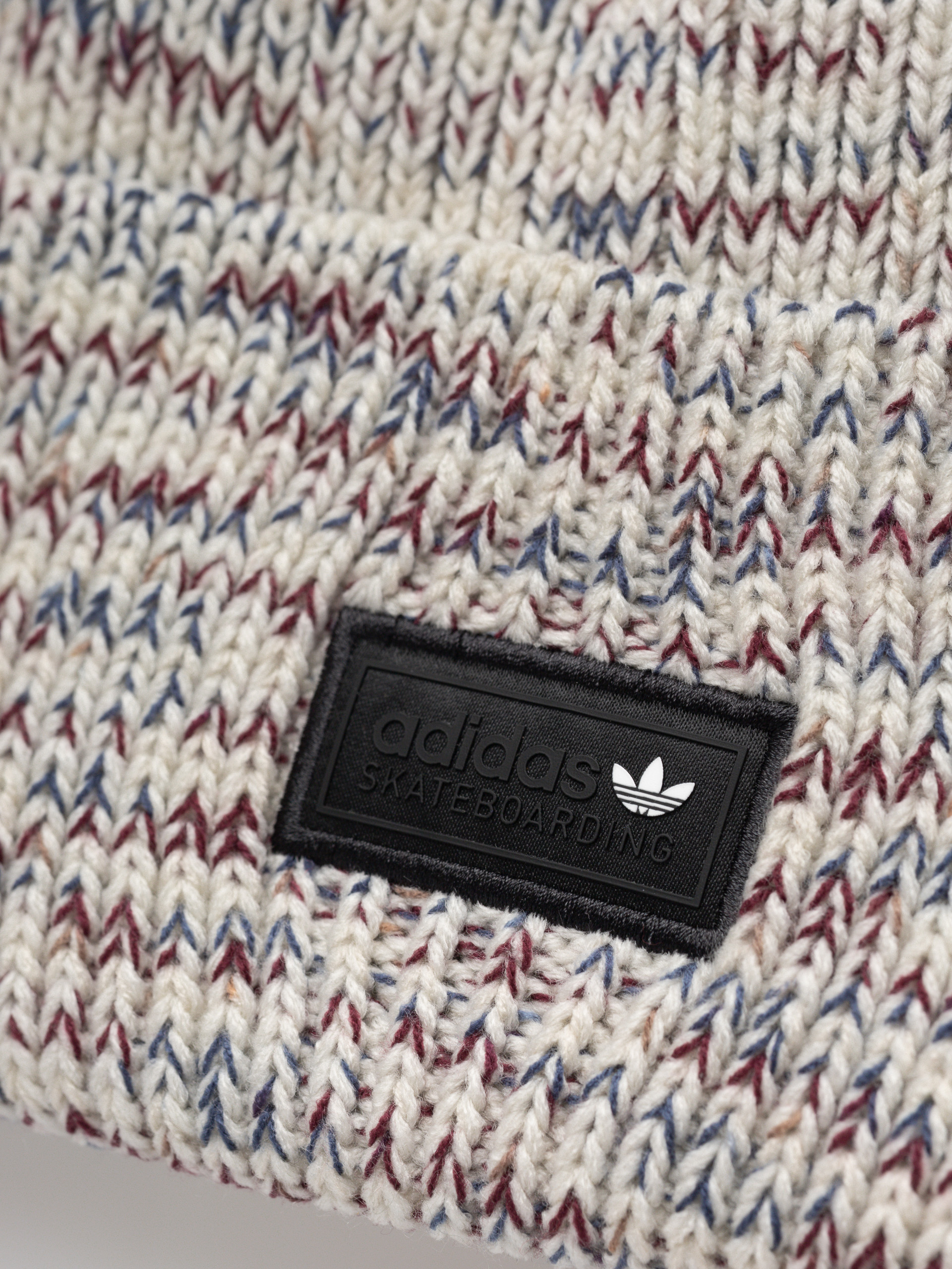 Čiapka adidas Fsbs Spc (orbgry/multco)