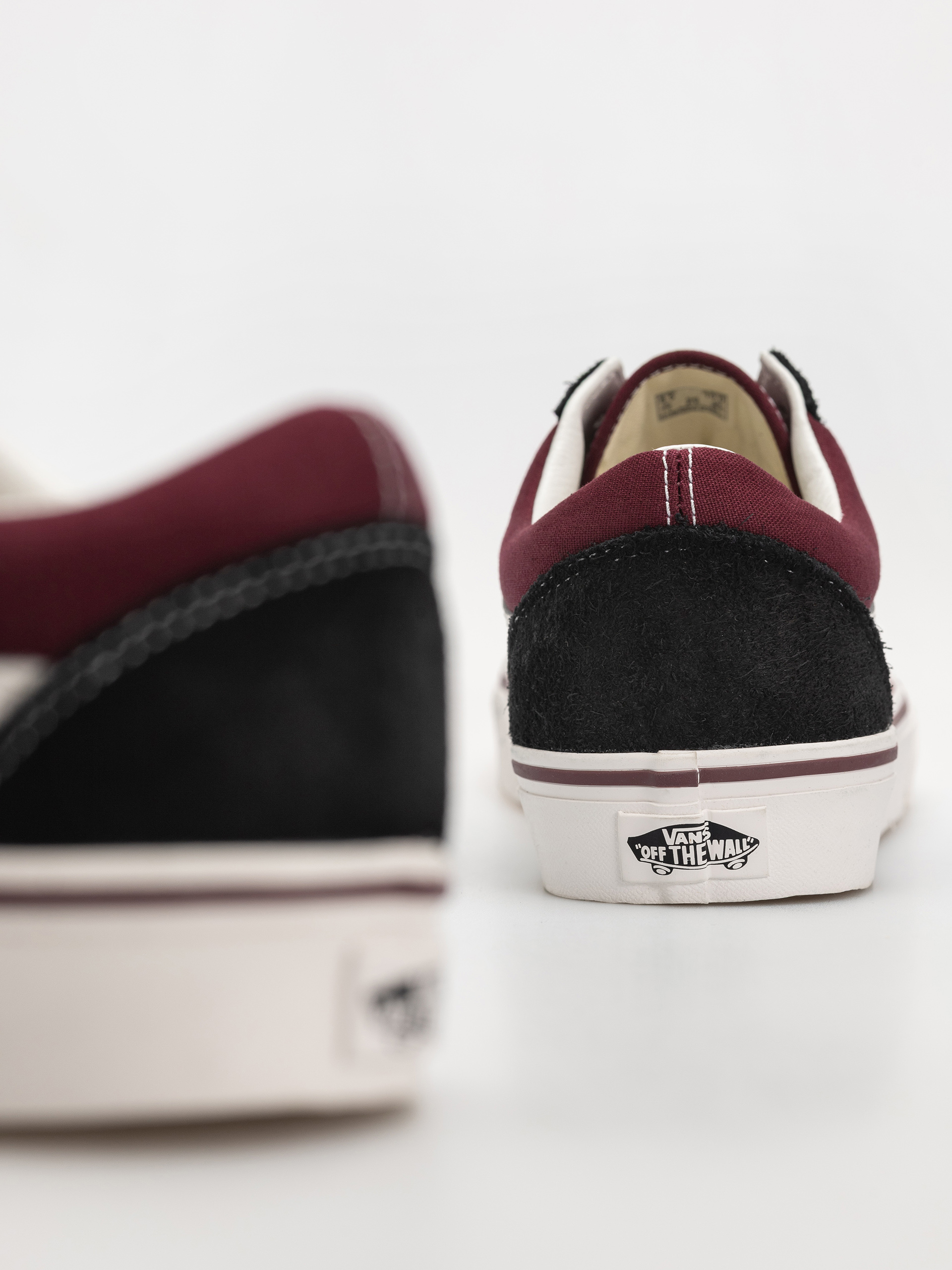 Topánky Vans Old Skool (port/black)