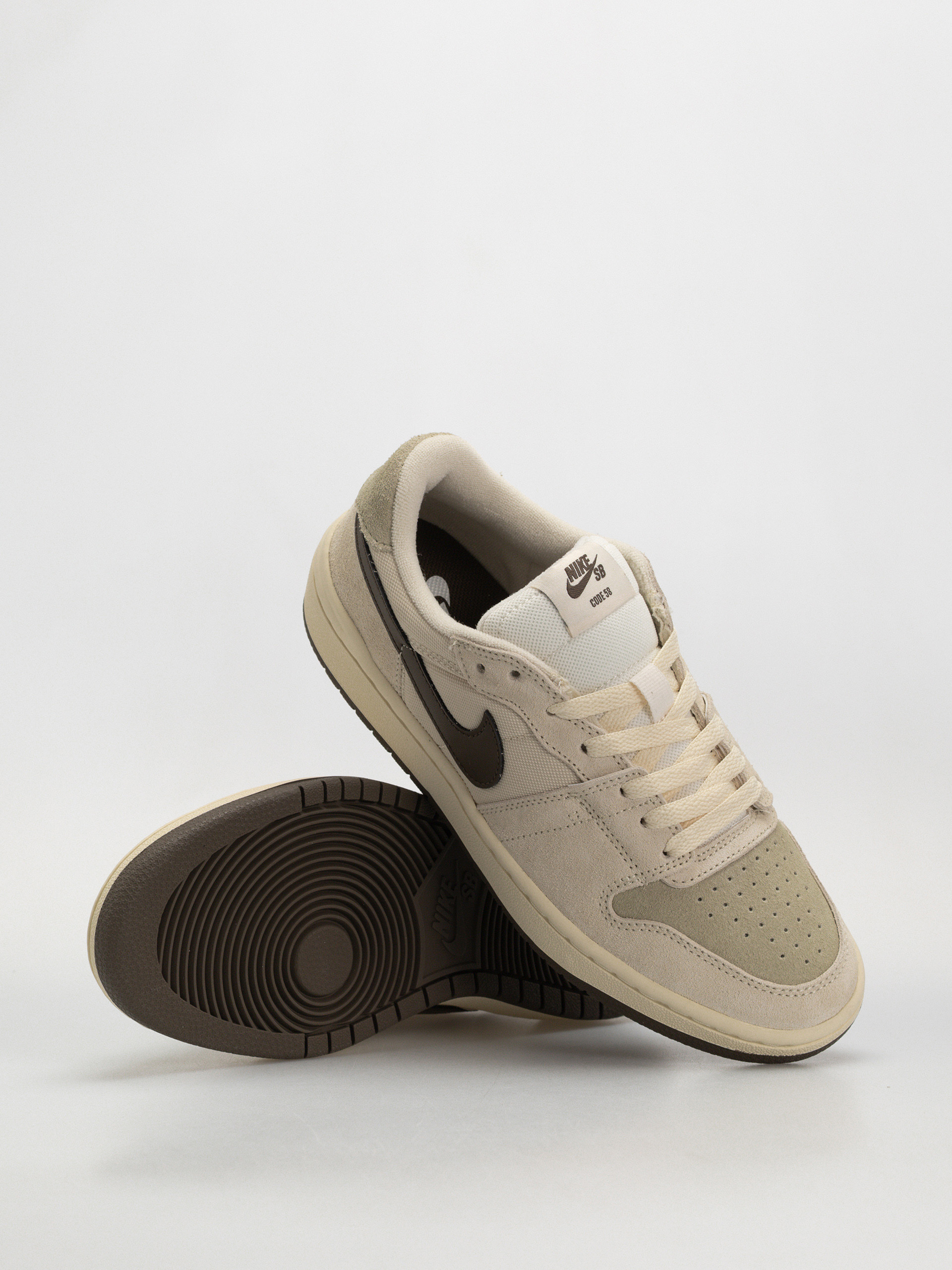 Topánky Nike SB Code 58 (pale ivory/dark hazel lt khaki muslin)