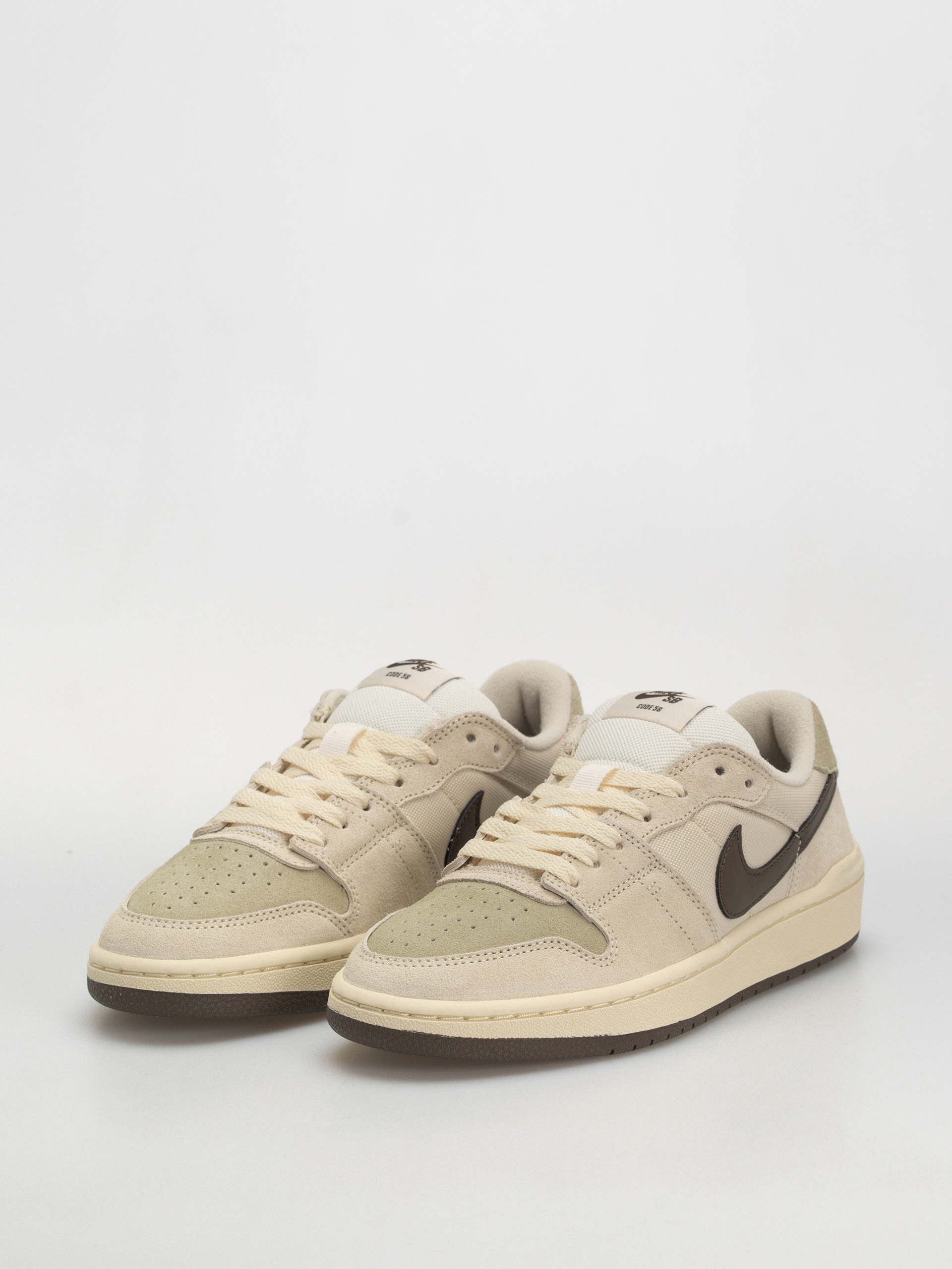 Topánky Nike SB Code 58 (pale ivory/dark hazel lt khaki muslin)