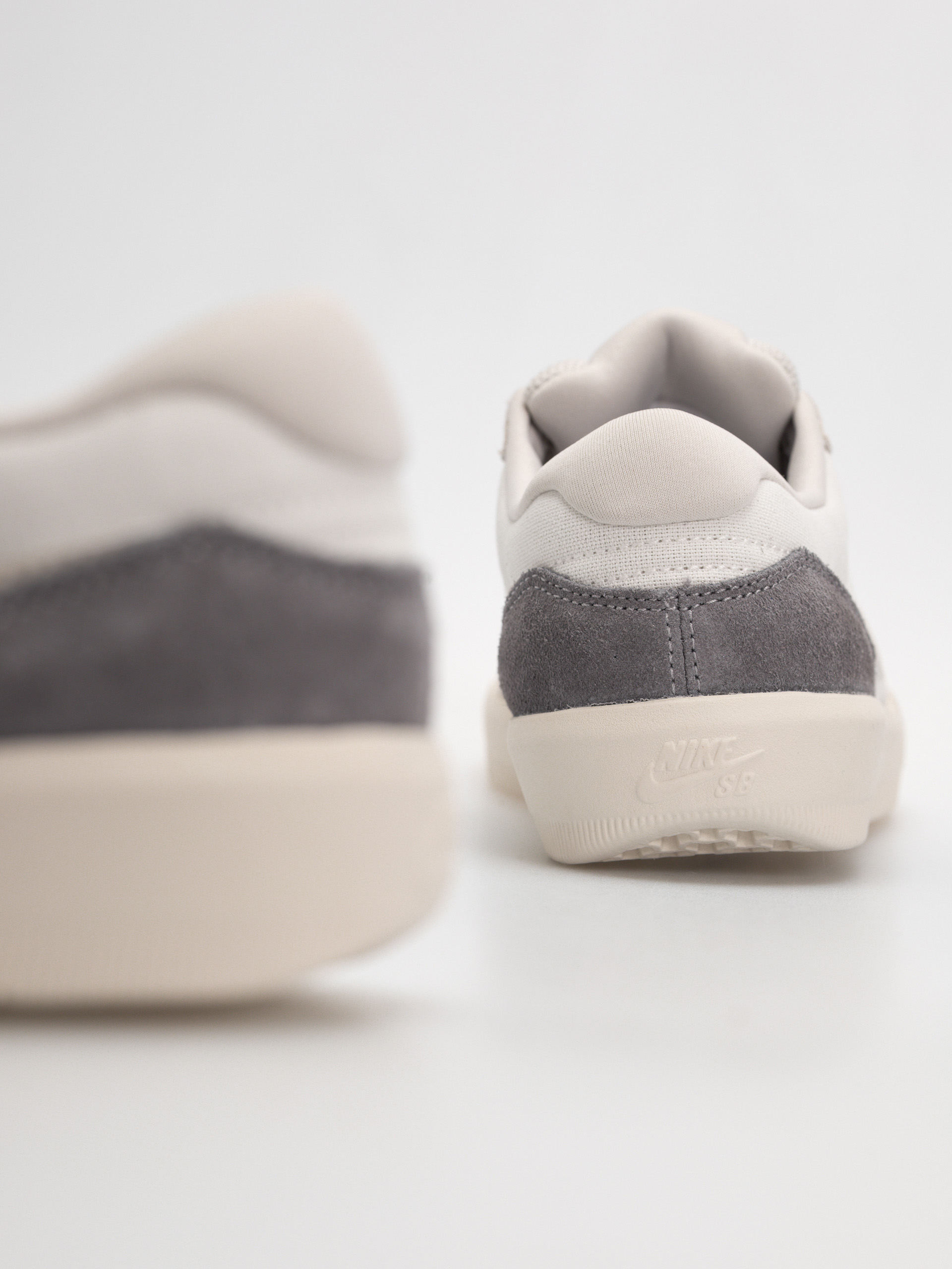 Topánky Nike SB Force 58 (phantom/lt orewood brn pencil point)