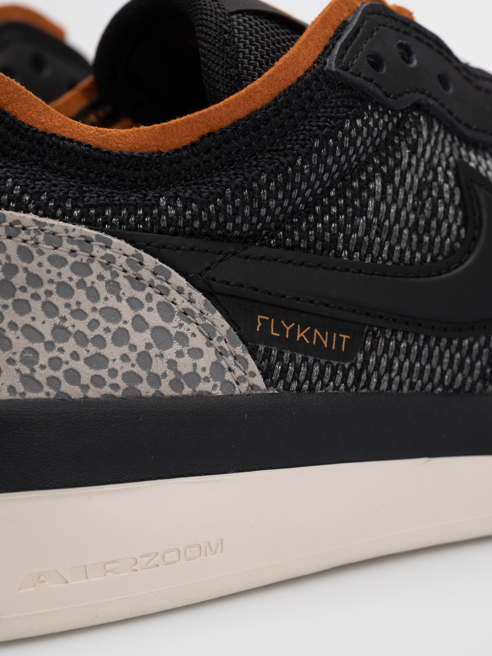Topánky Nike SB PS8 (cobblestone/black monarch lt orewood brn)