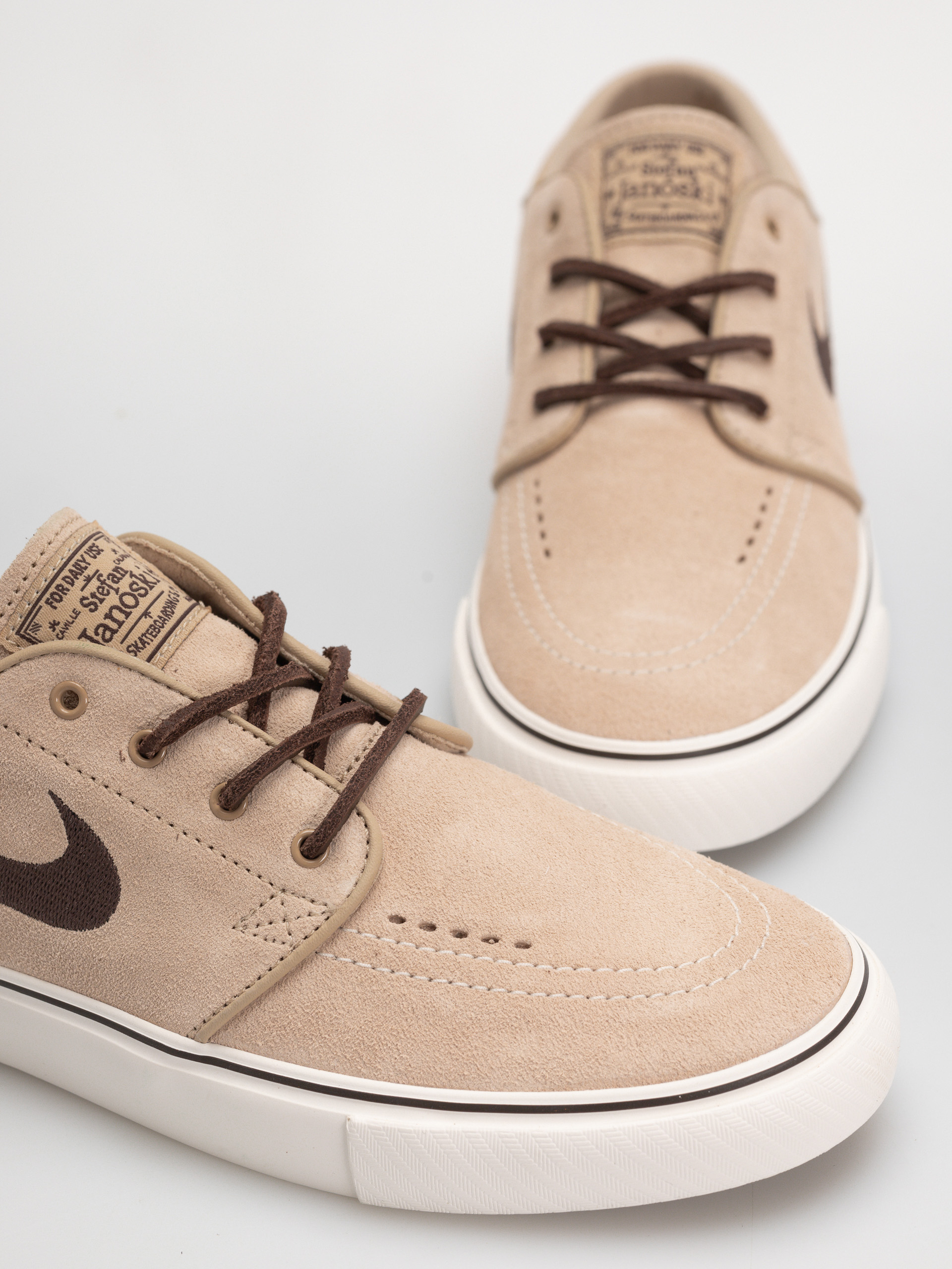 Topánky Nike SB Zoom Janoski Og+ (linen/lt chocolate sail)
