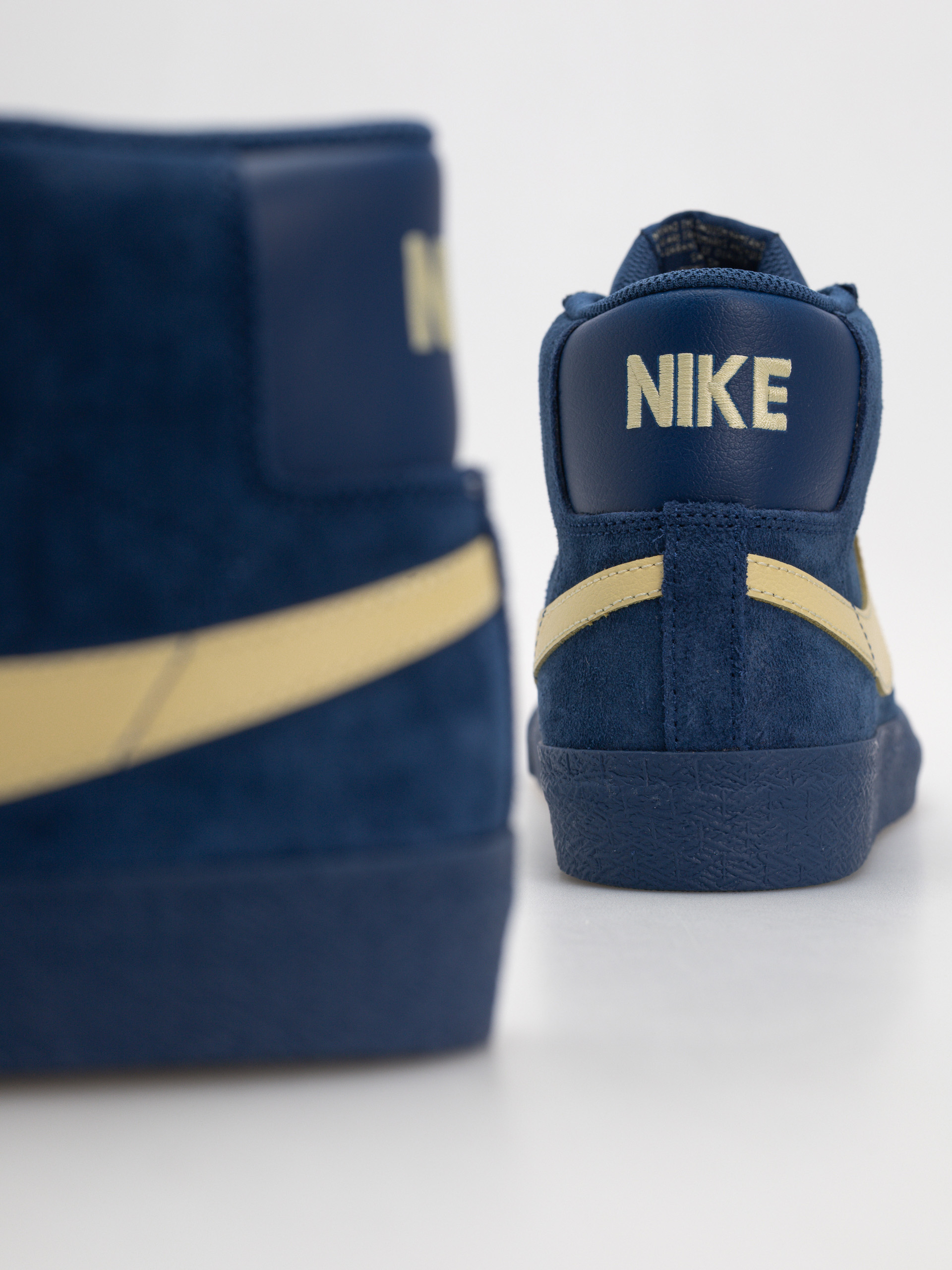 Topánky Nike SB Zoom Blazer Mid (coastal blue/pale yellow coastal blue)
