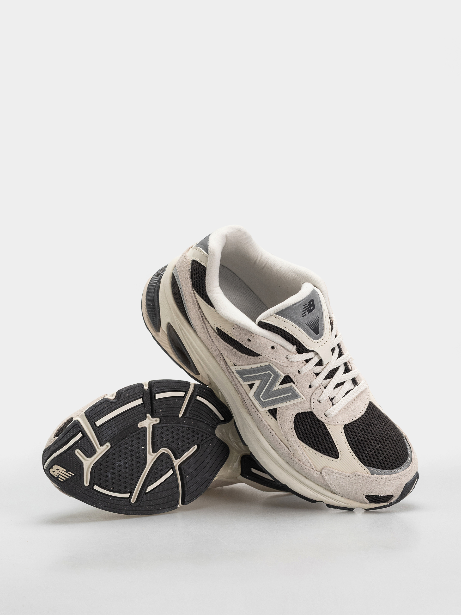 Topánky New Balance 2010 (sea salt/black cement)