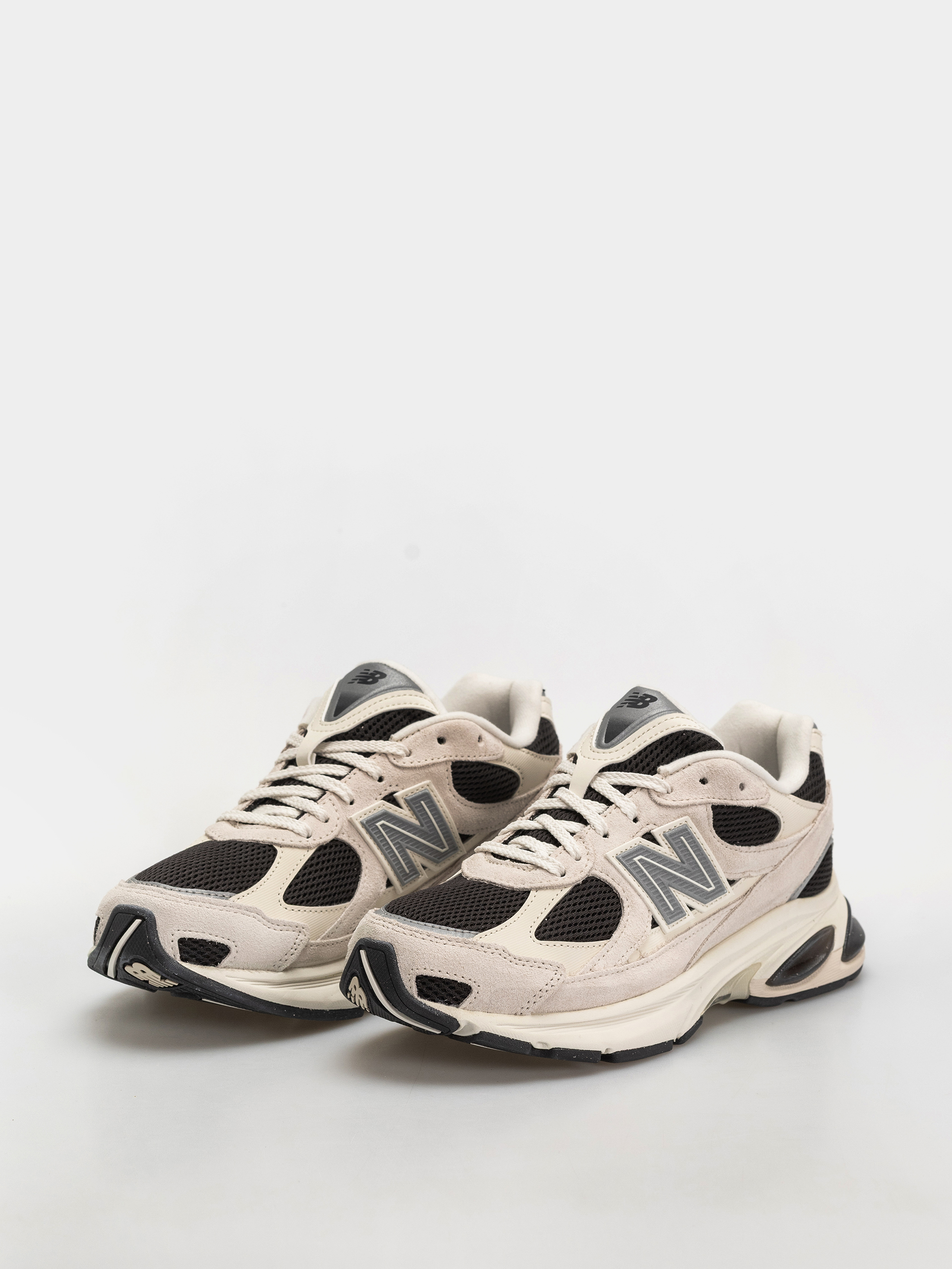 Topánky New Balance 2010 (sea salt/black cement)