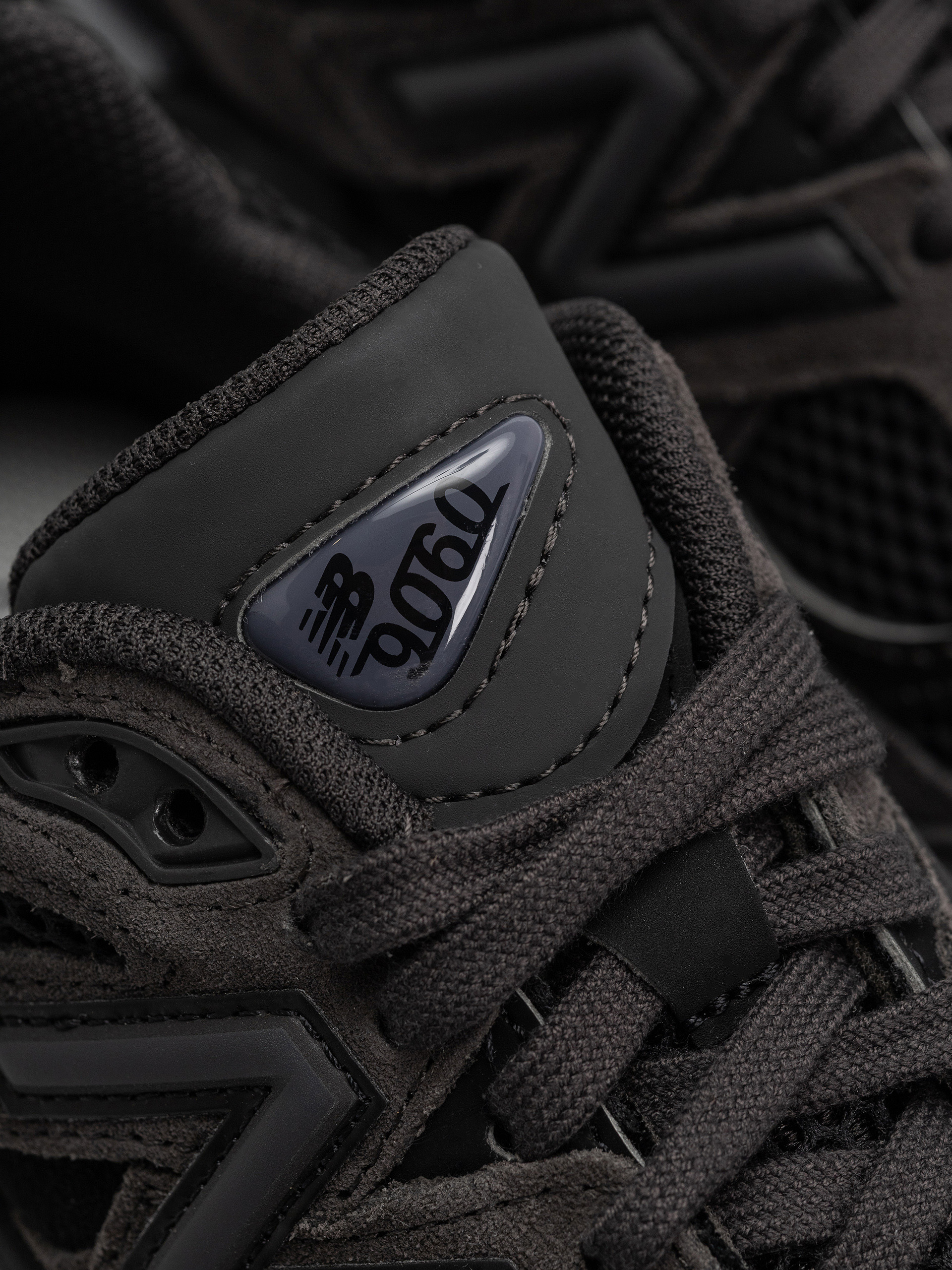 Topánky New Balance 9060 JR (black/neptune grey)