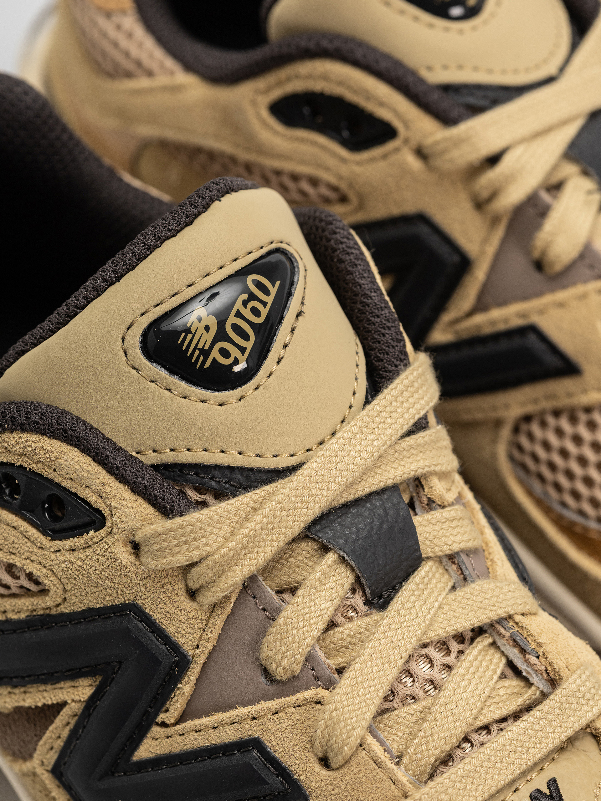 Topánky New Balance 9060 (quicksand/incense)