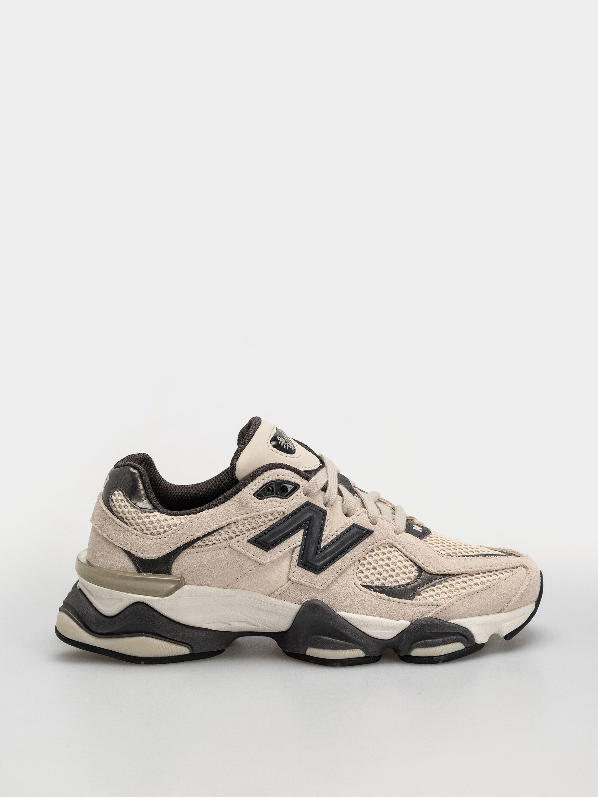 Topánky New Balance 9060