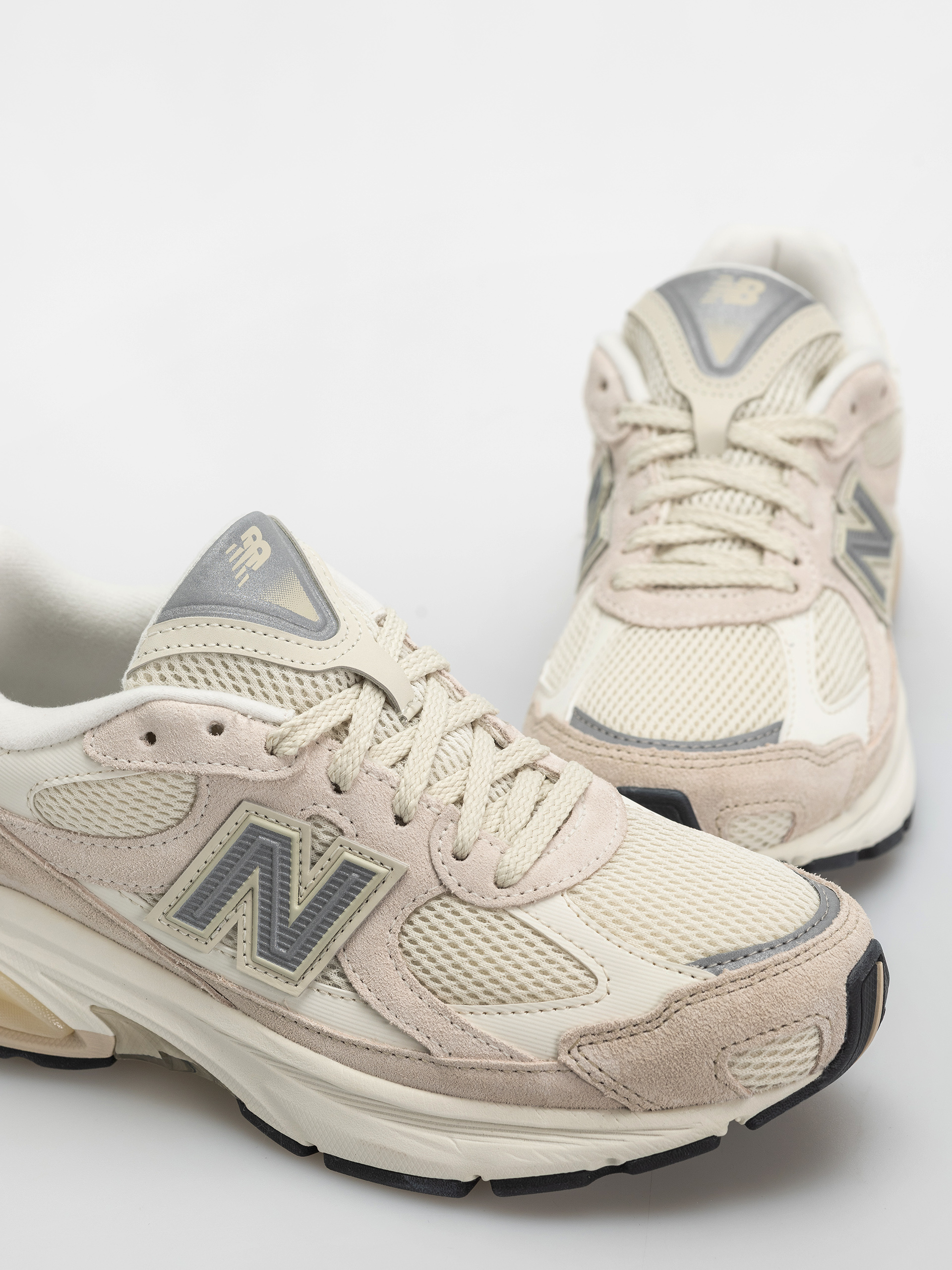 Topánky New Balance 2010 (timberwolf/turtledove)