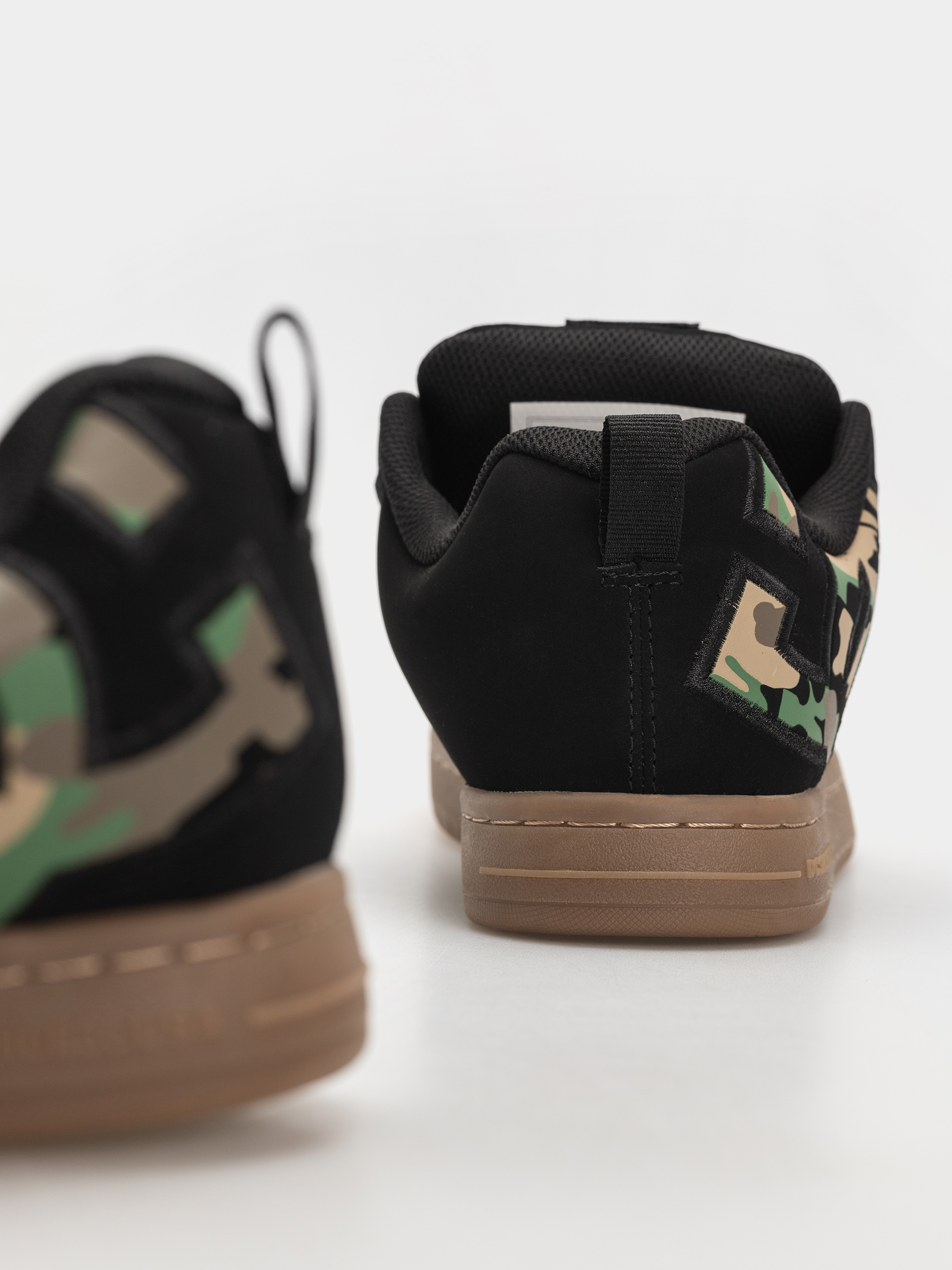 Topánky DC Court Graffik (black/black/gum)