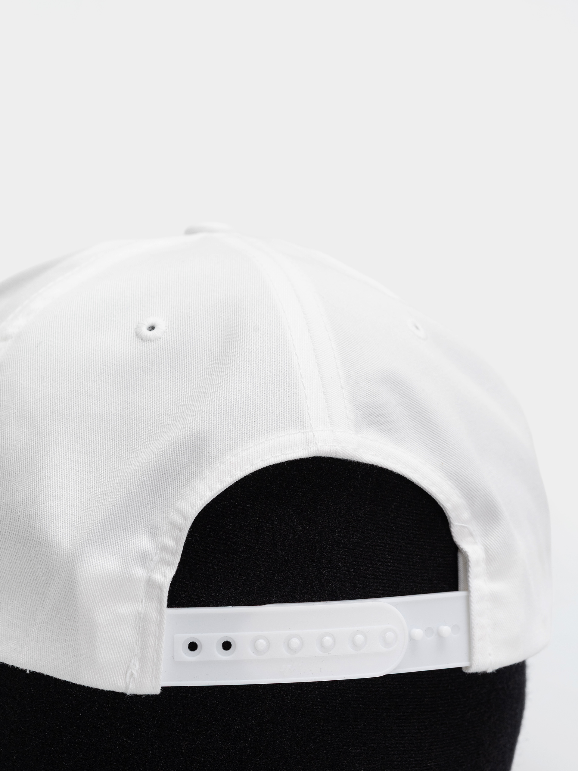Šiltovka Thrasher Dropout Snapback (white)
