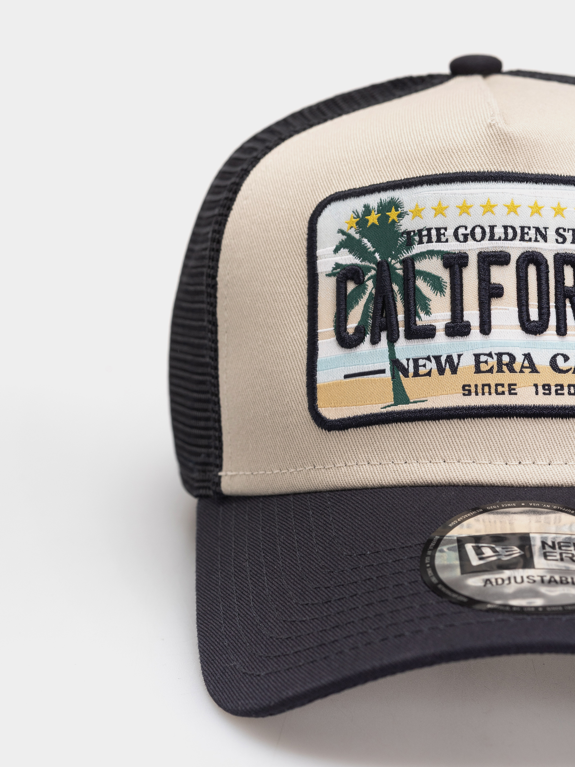 Šiltovka New Era Licence Plate Trucker (navy/stone)