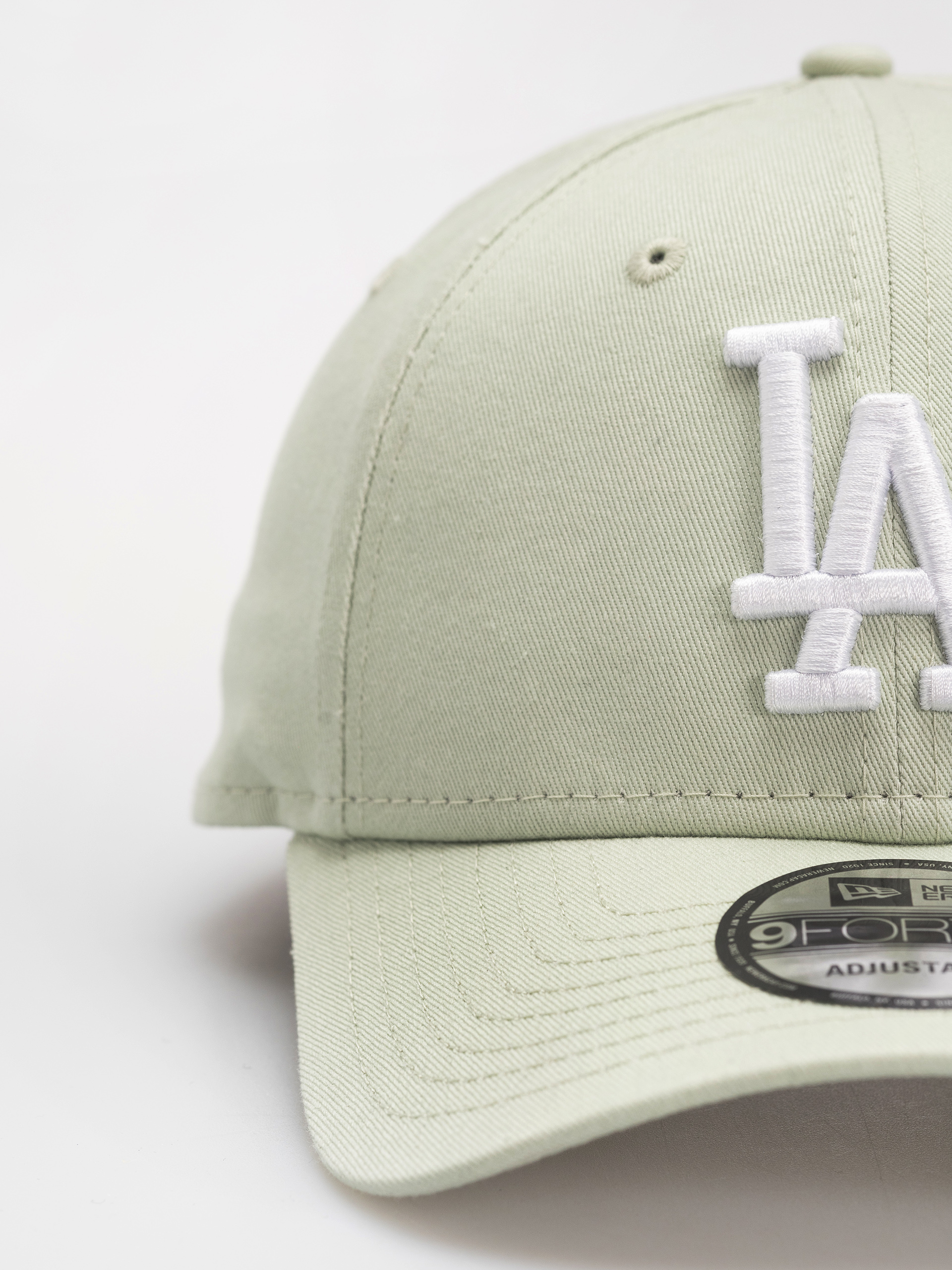 Šiltovka New Era League Essential 9Forty Los Angeles Dodgers (sage green)
