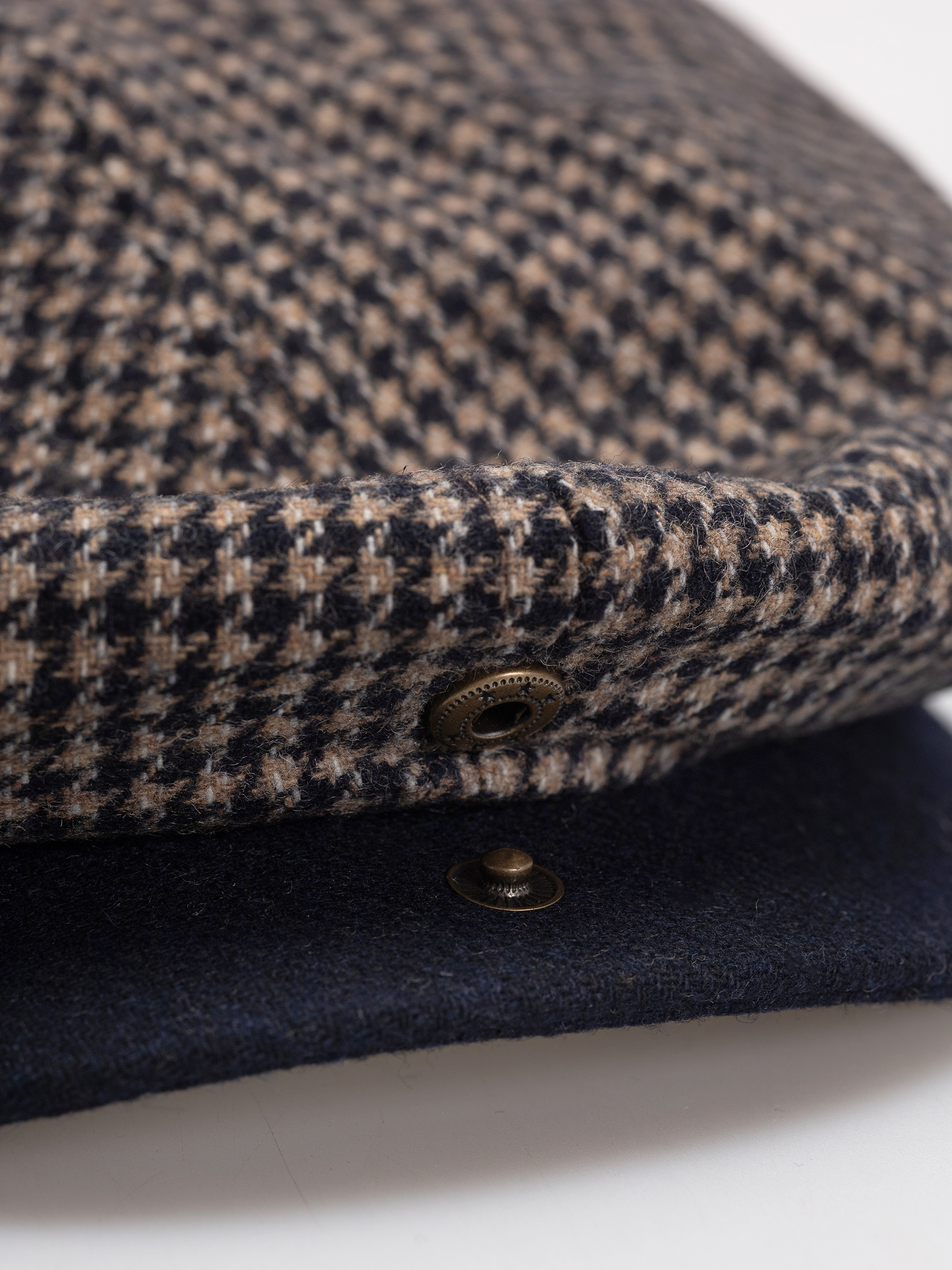 Klobúk so šiltom Brixton Brood Snap Cap (navy/sand houndstooth)