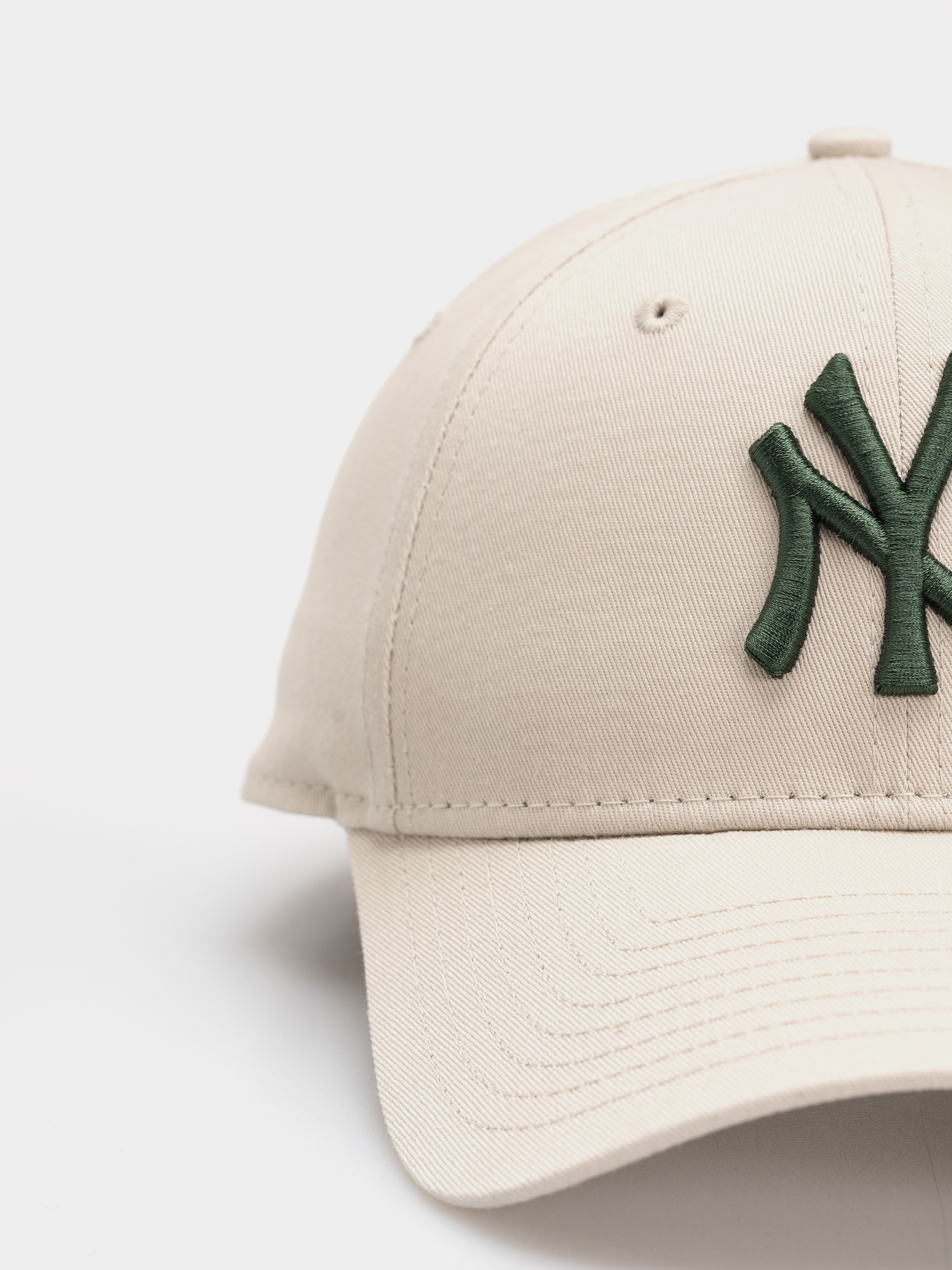 Šiltovka New Era League Essential 9Forty New York Yankees (stone)