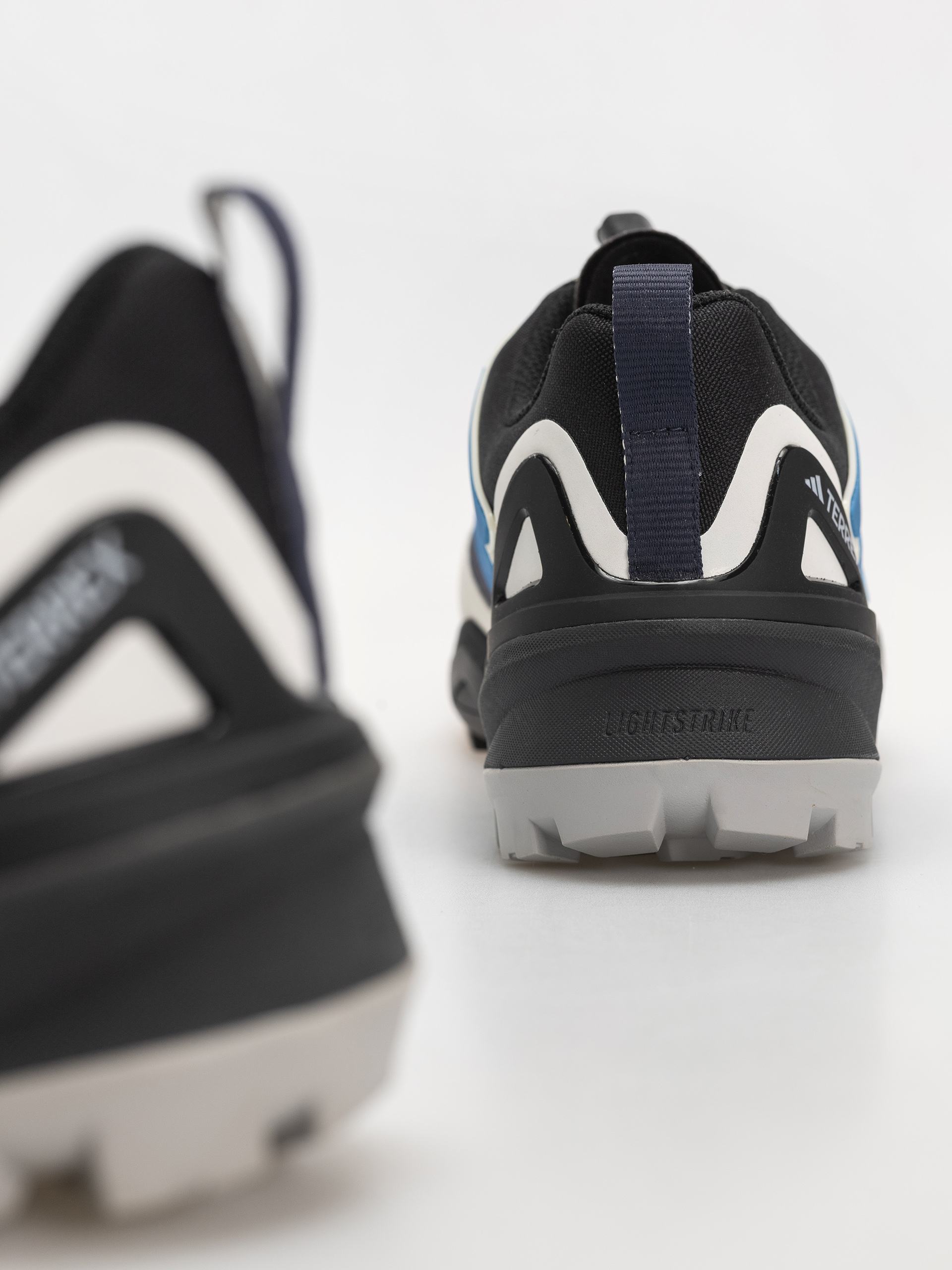 Topánky adidas Terrex Skychaser Gt (gretwo/cblack/shanav)