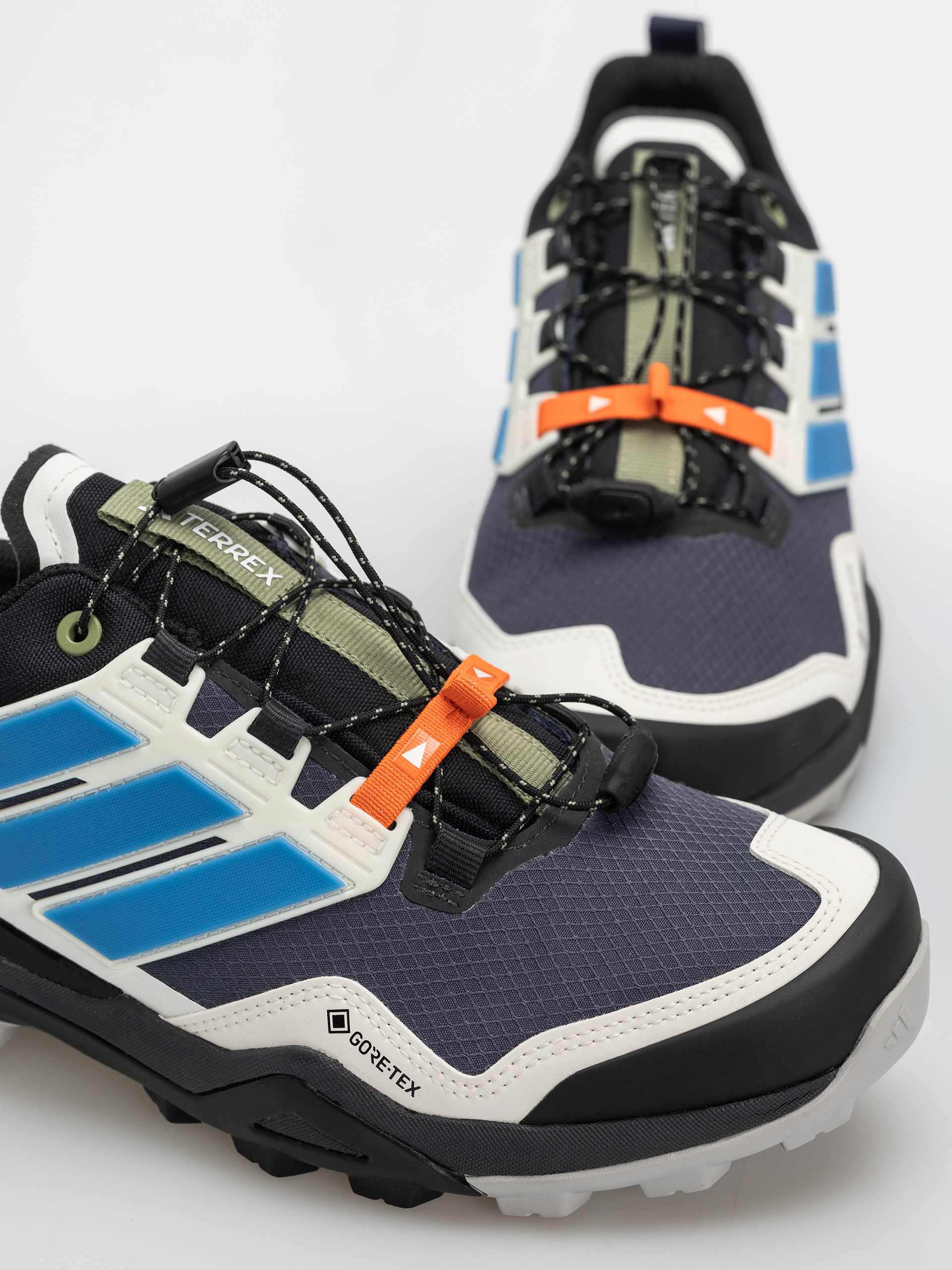 Topánky adidas Terrex Skychaser Gt (gretwo/cblack/shanav)