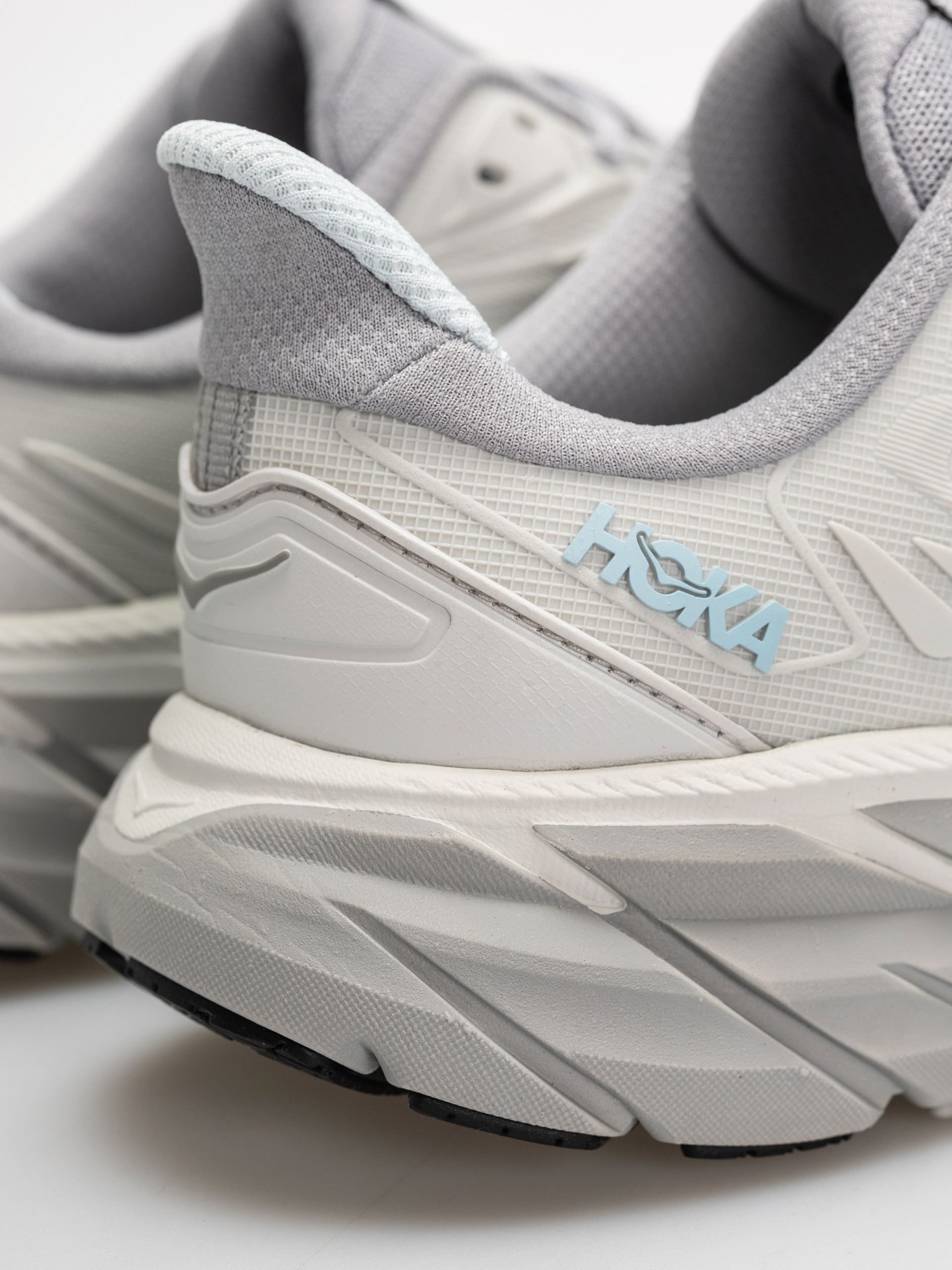 Topánky Hoka Clifton UTL Wmn (cosmic grey/stellar grey)