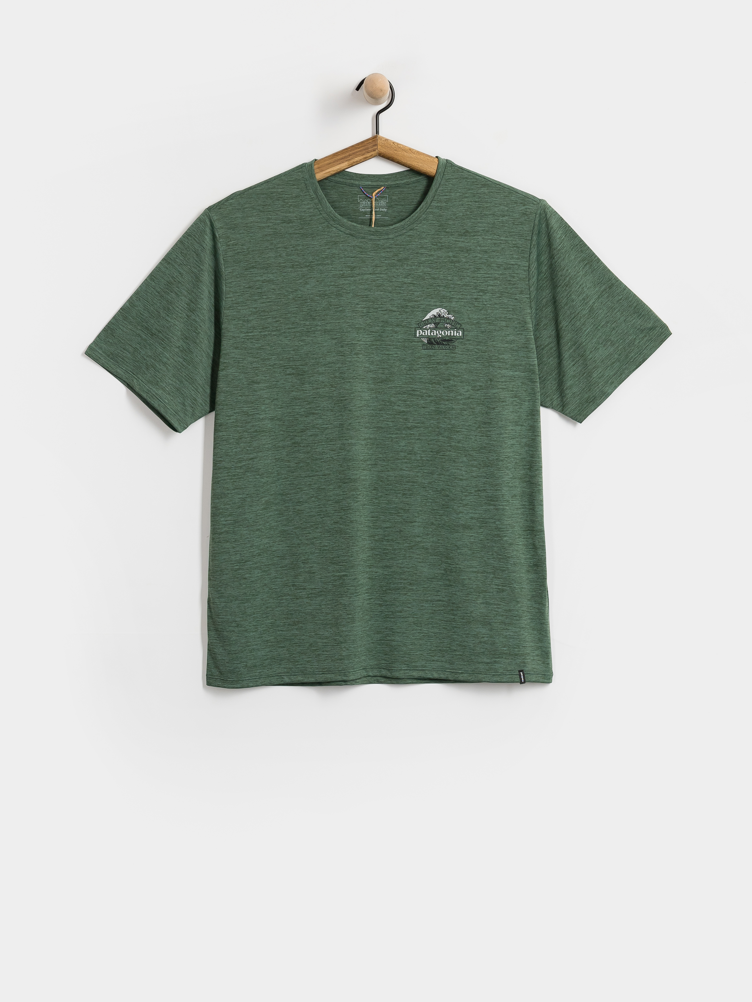 Tričko Patagonia Cap Cool Daily Great Waves (canopy green light canopy green x dye)