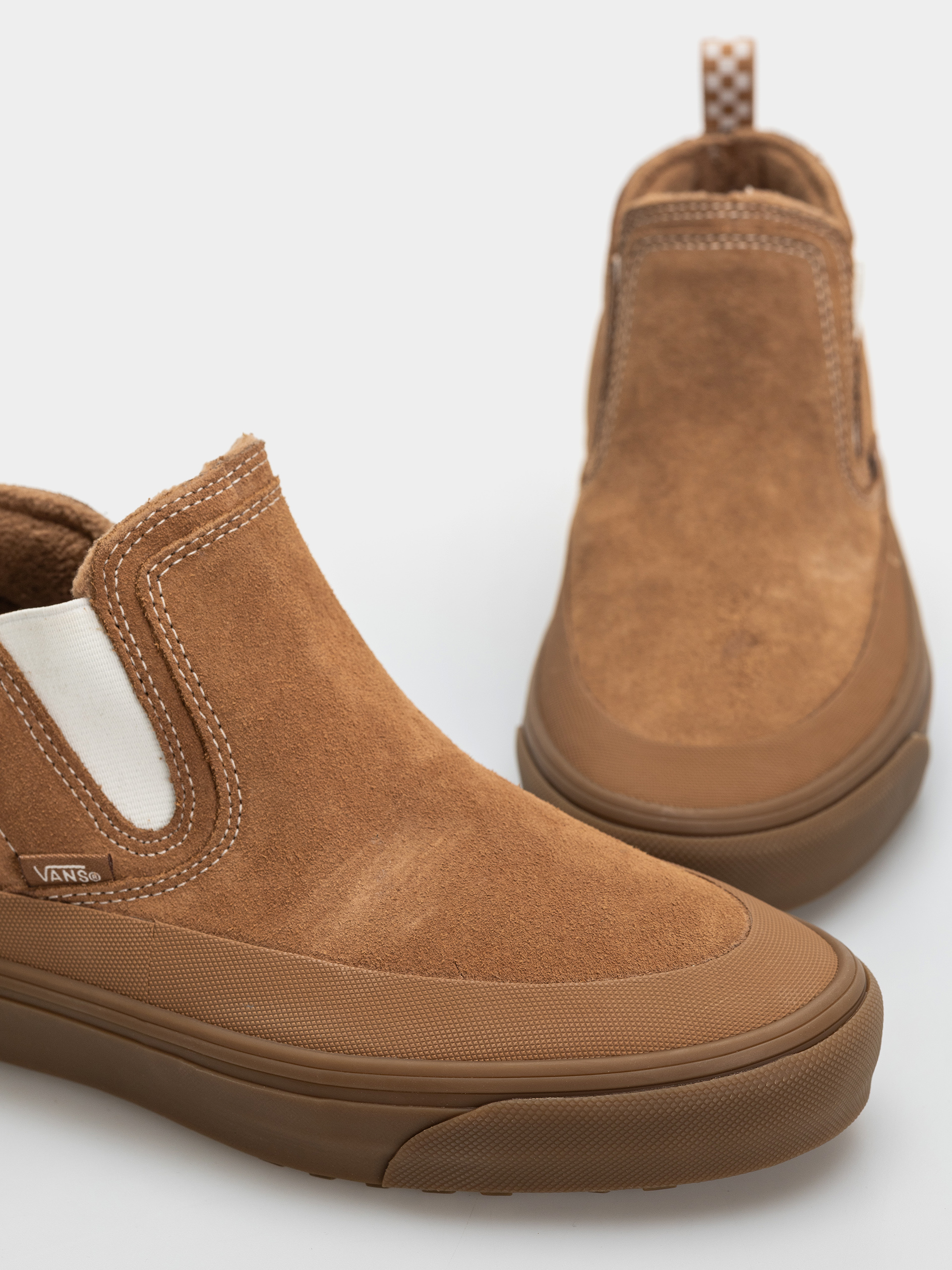 Topánky Vans Mid Slip Insulated (chipmunk)