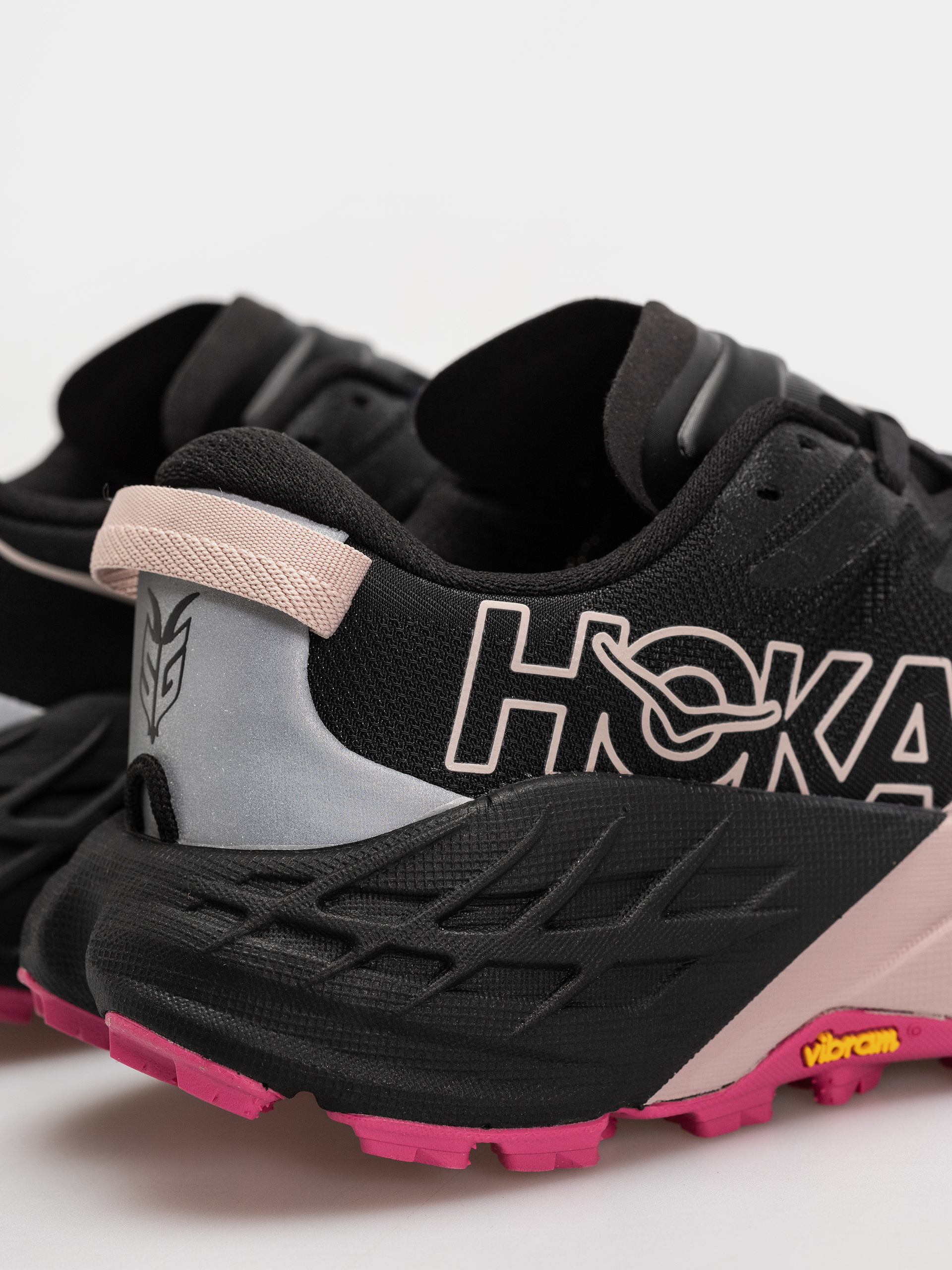Topánky Hoka Speedgoat 7 Wmn (black/pink opal)