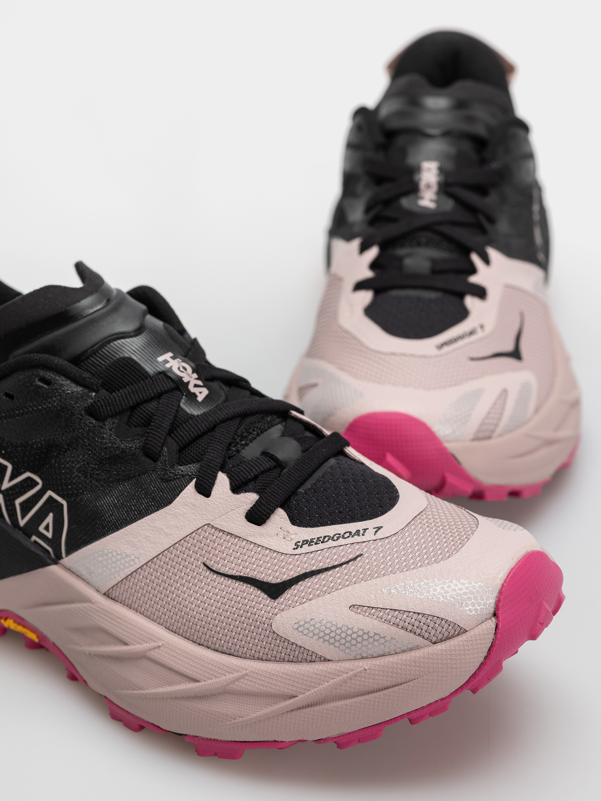 Topánky Hoka Speedgoat 7 Wmn (black/pink opal)
