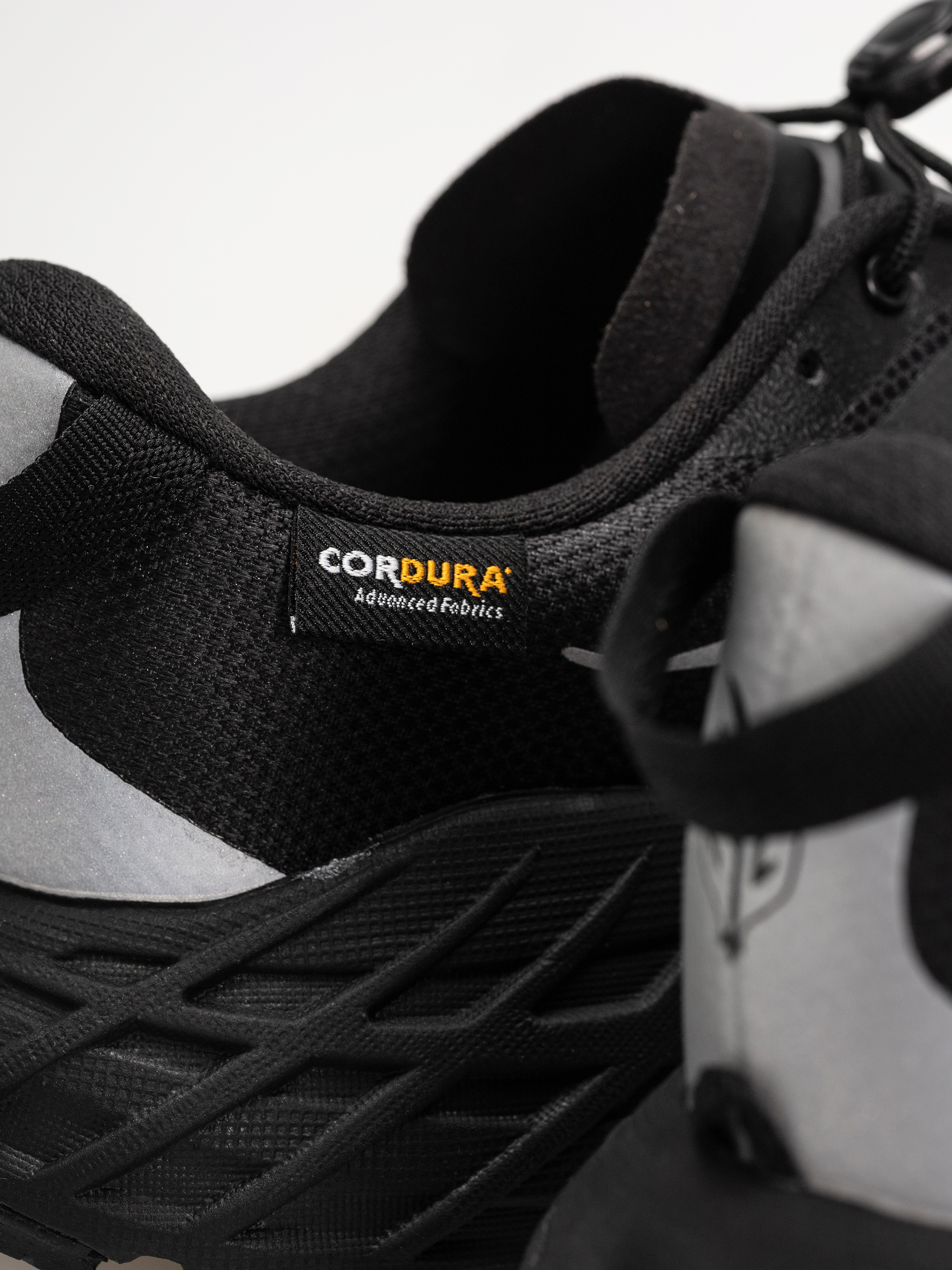 Topánky Hoka Speedgoat 7 GTX (black/carbon black)