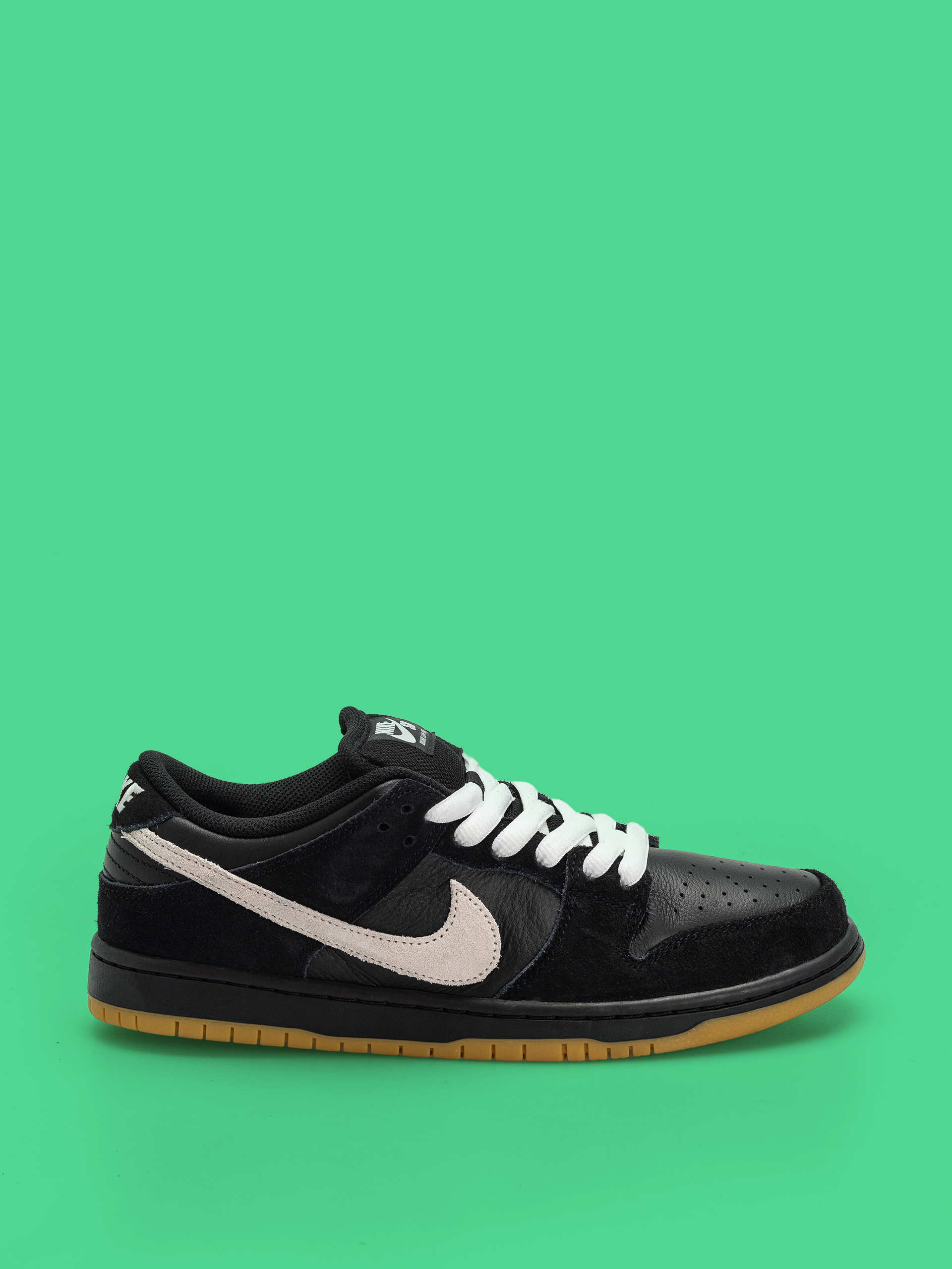 Topu00e1nky Nike SB Dunk Low Pro (black/white black gum light brown)