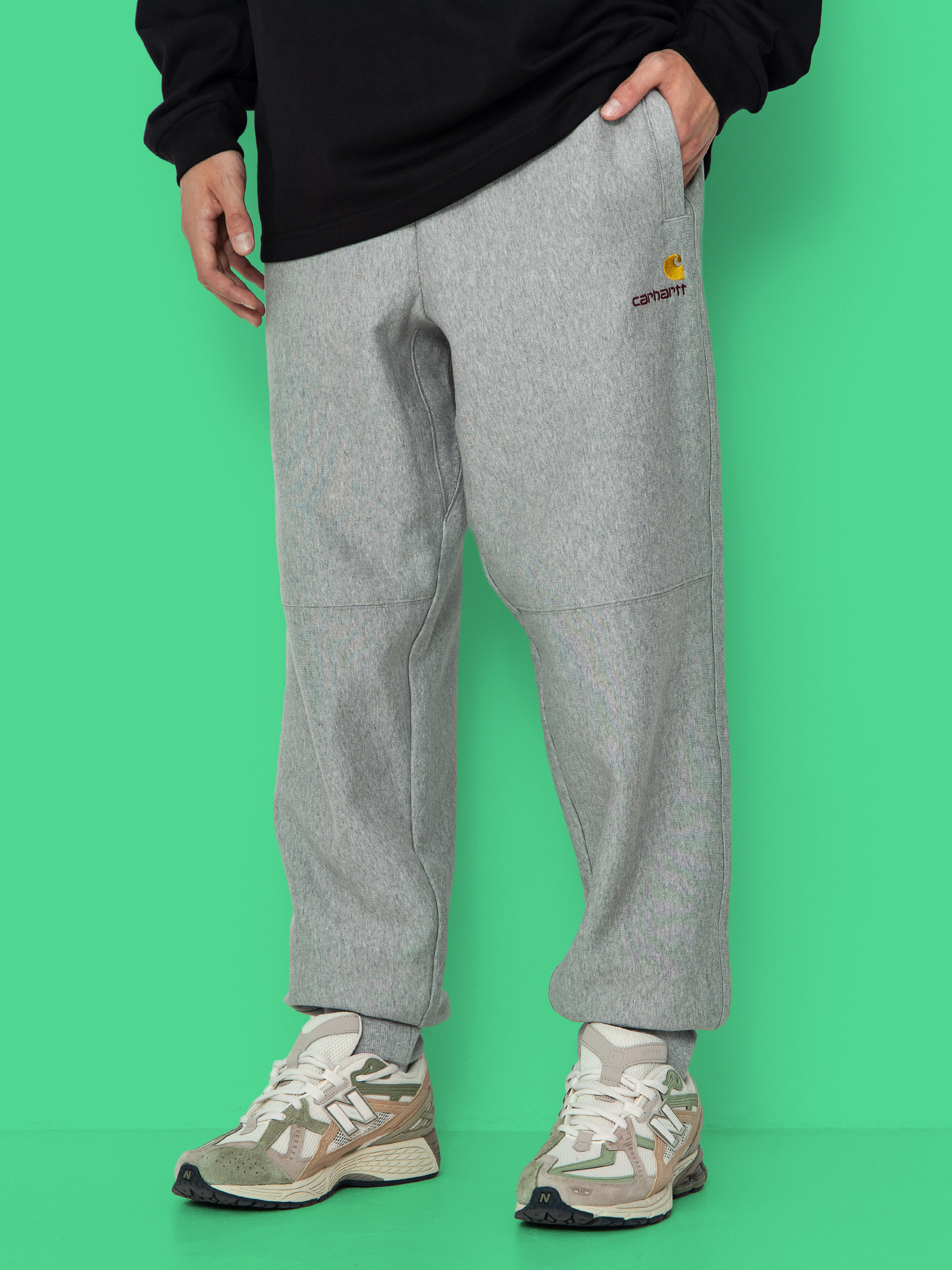 Nohavice Carhartt WIP American Script Jogging (grey heather)