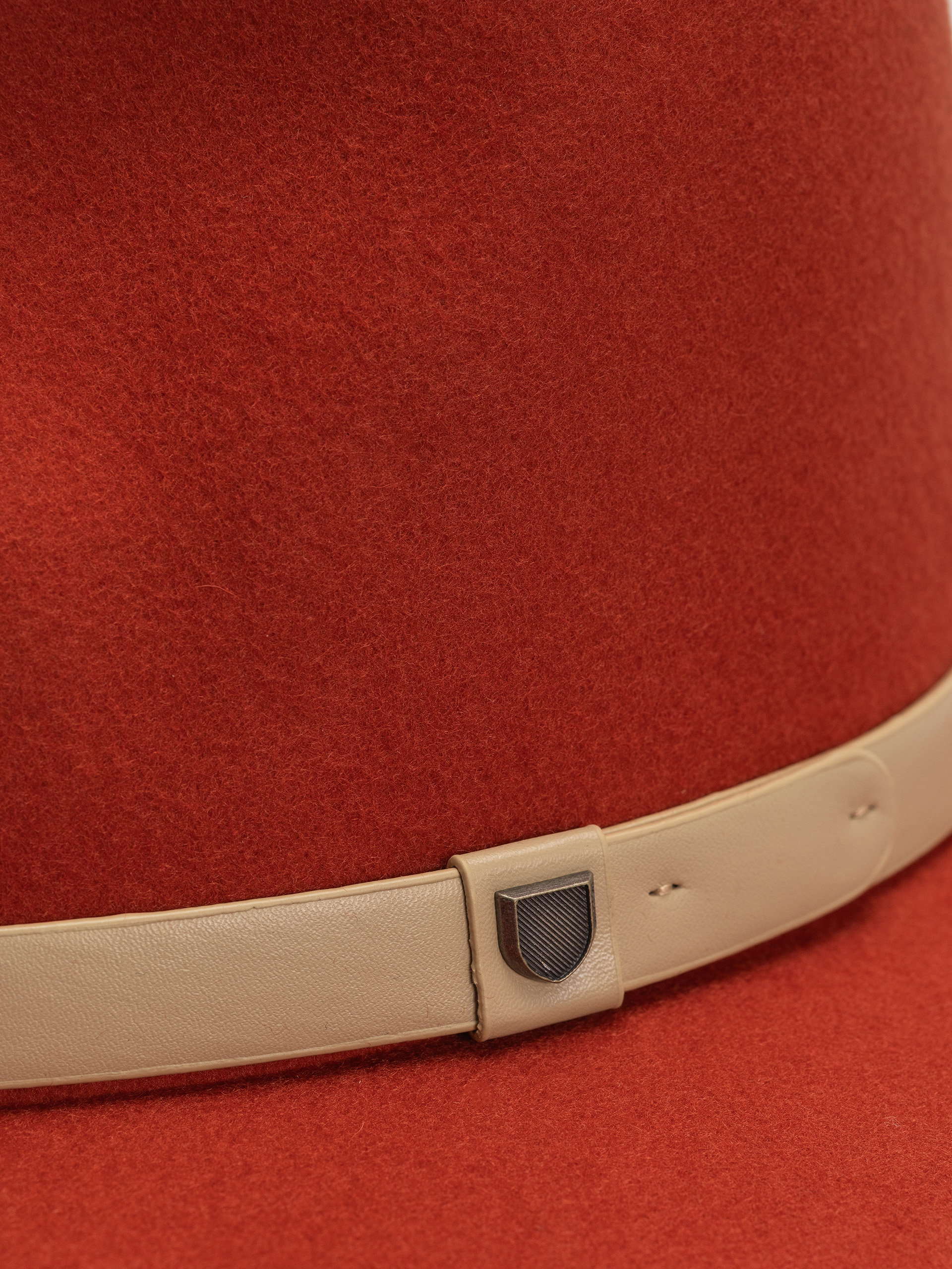 Klobúk Brixton Messer Fedora (red earth/wax paper)