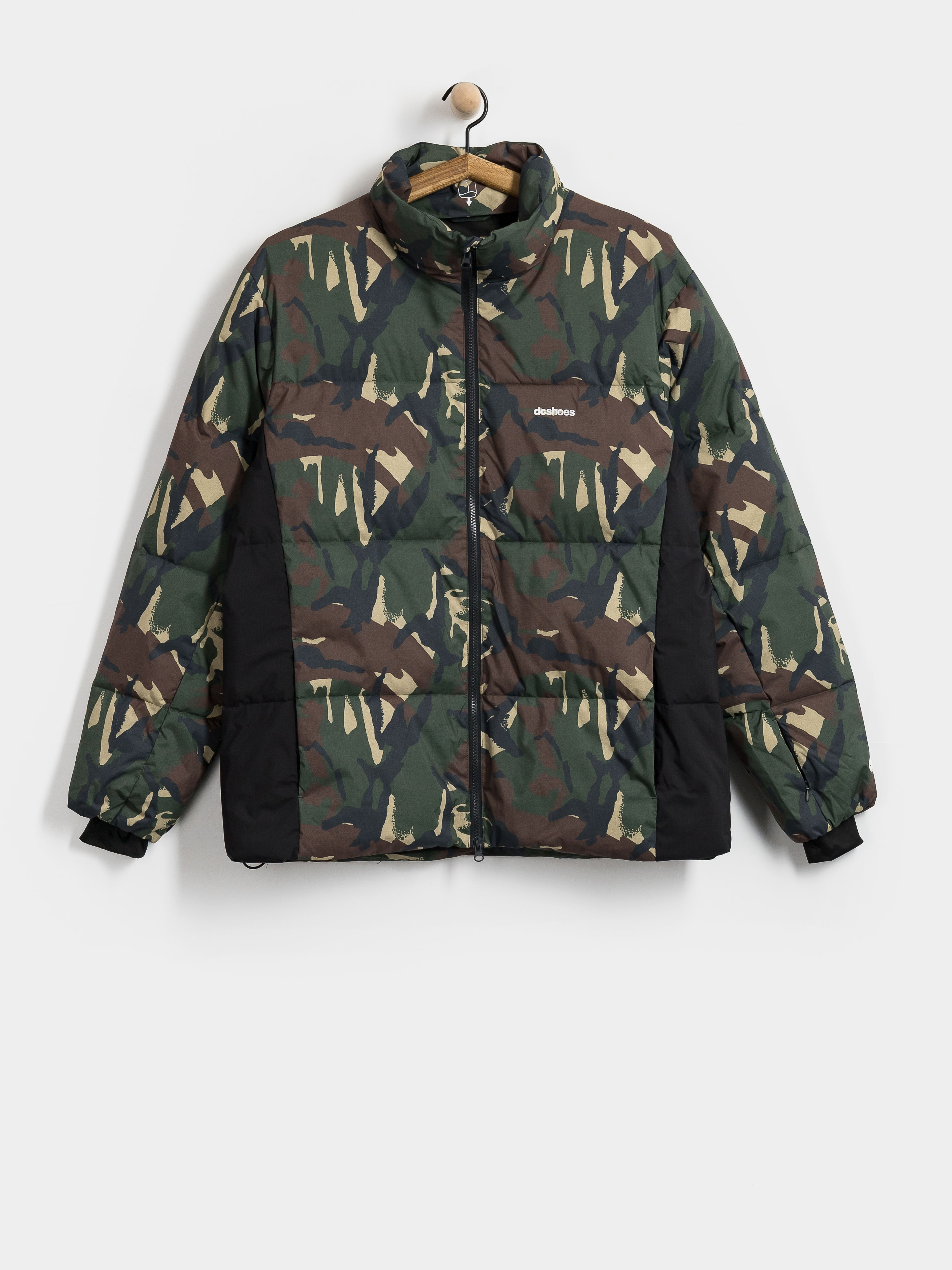 Snowboardovu00e1 bunda DC Trackstar Puffer 10K (classic camo)