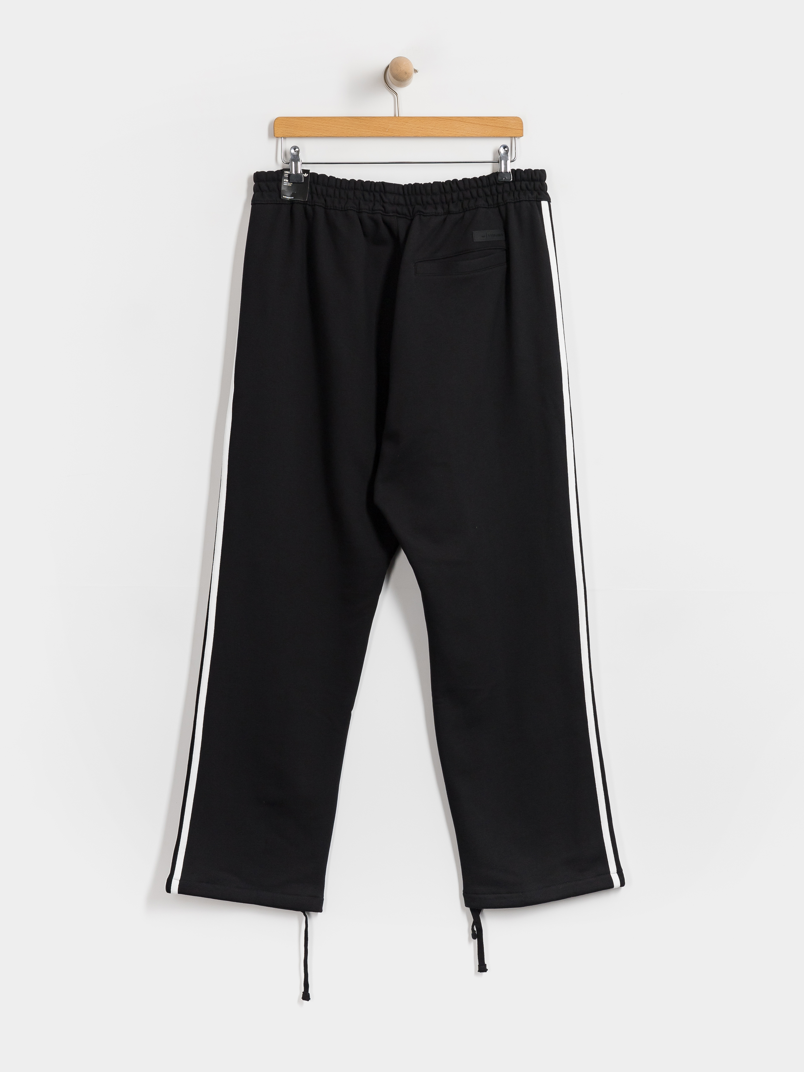 Nohavice adidas Tyshawn Track (black/white)