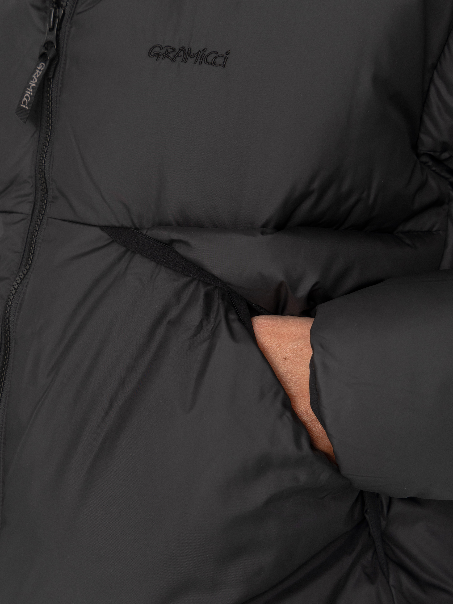 Bunda Gramicci Coldfront Down (black)