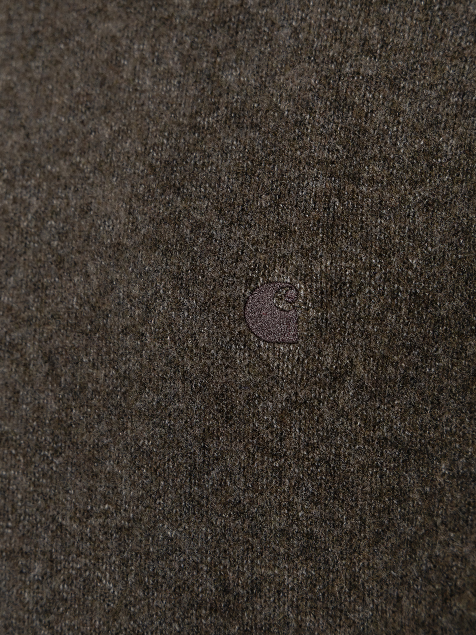 Sveter Carhartt WIP Curtis (tangled shungite)