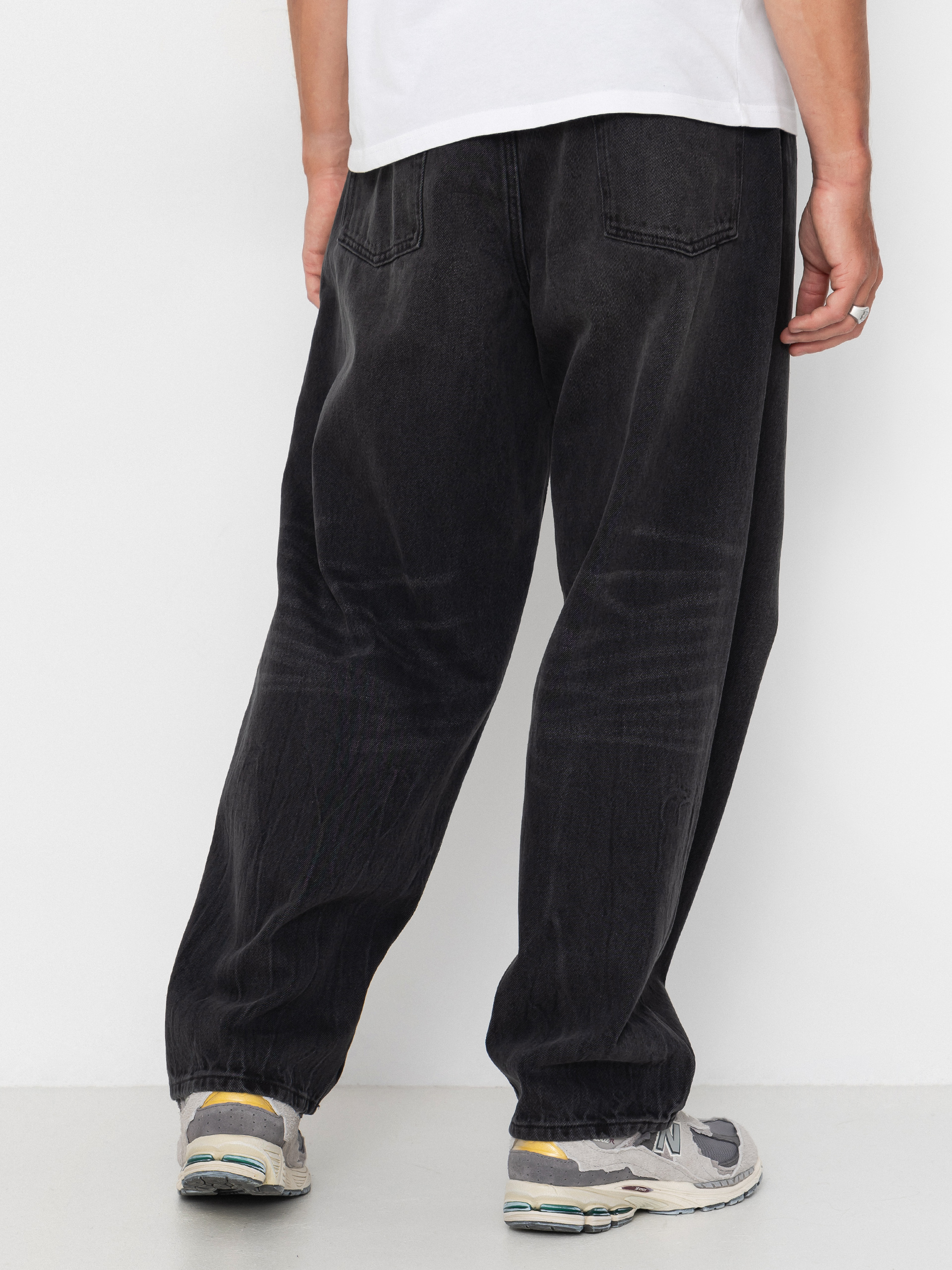 Nohavice OBEY Bigwig Baggy Denim (heavy vintage black)