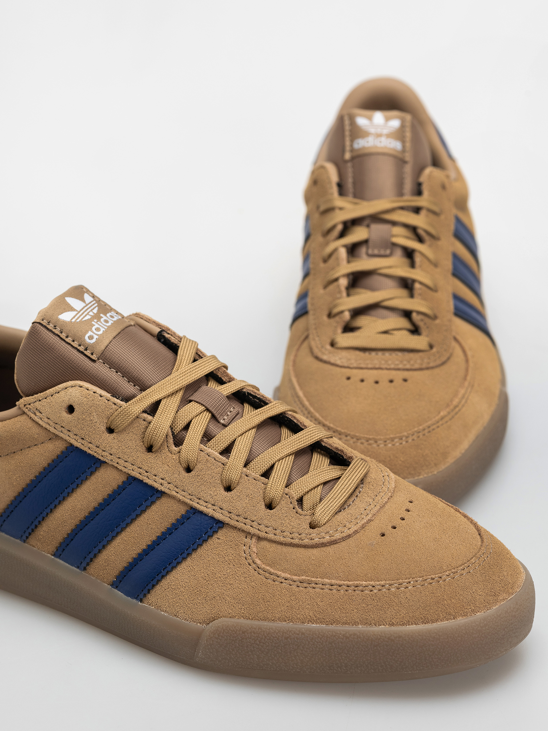 Topánky adidas Glenburn (cardbo/mutprp/gum5)