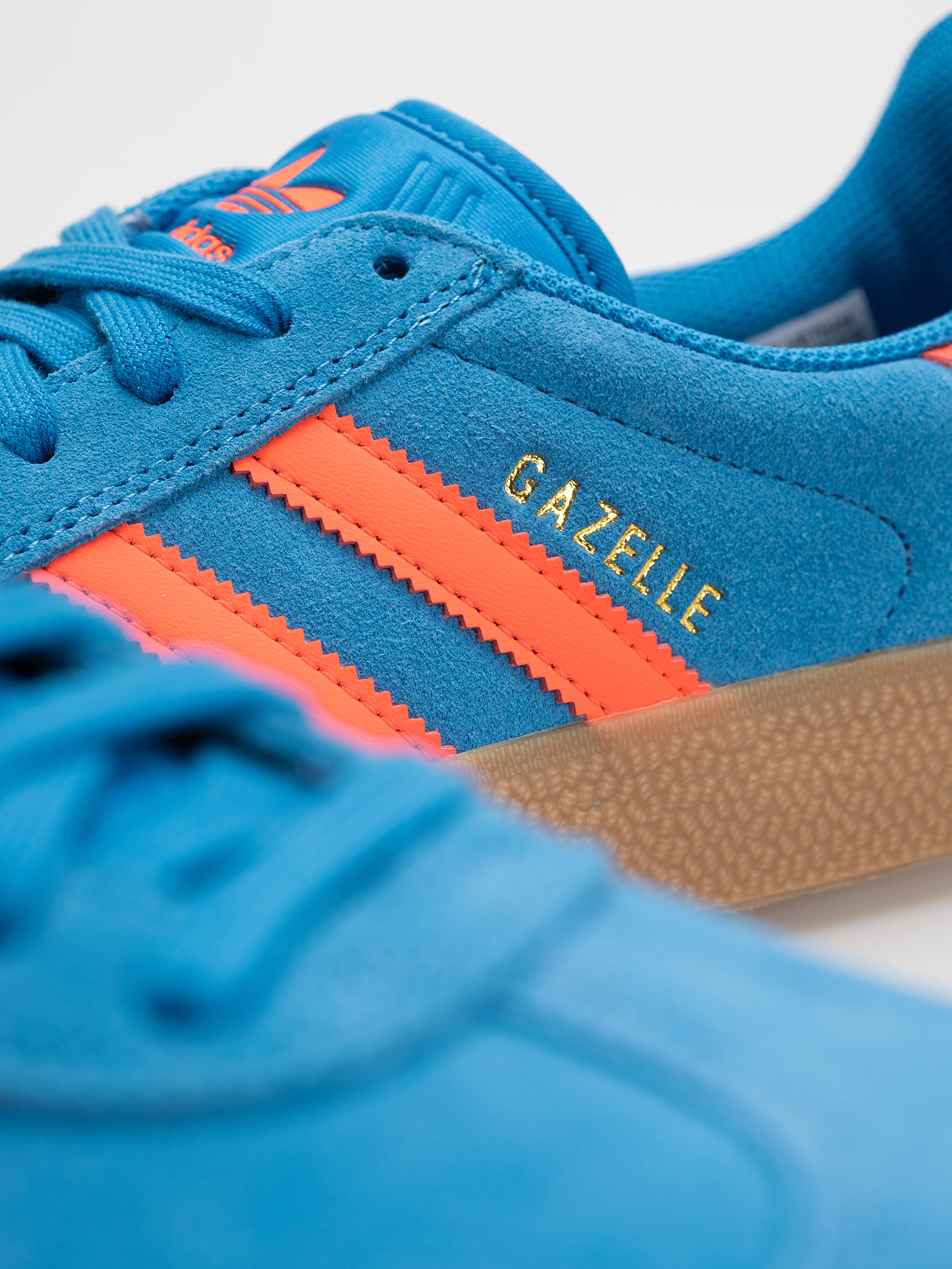 Topánky adidas Gazelle Adv (brblue/solred/gum4)