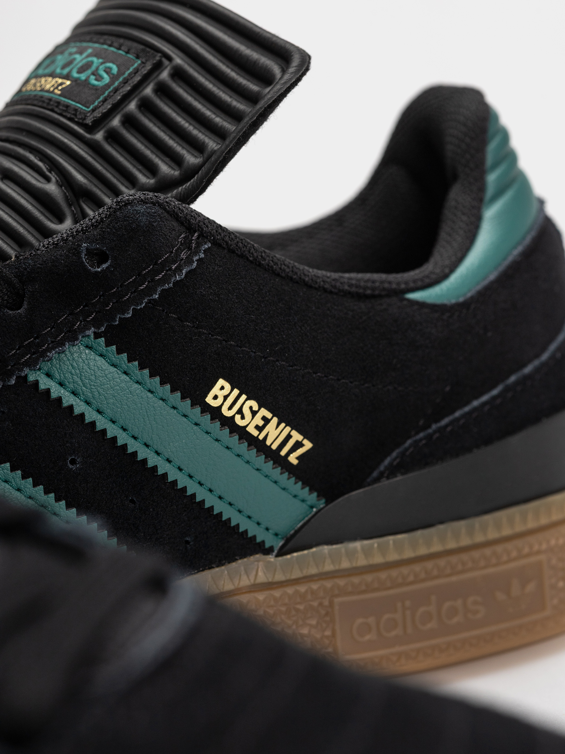Topánky adidas Busenitz (cblack/cgreen/gum4)