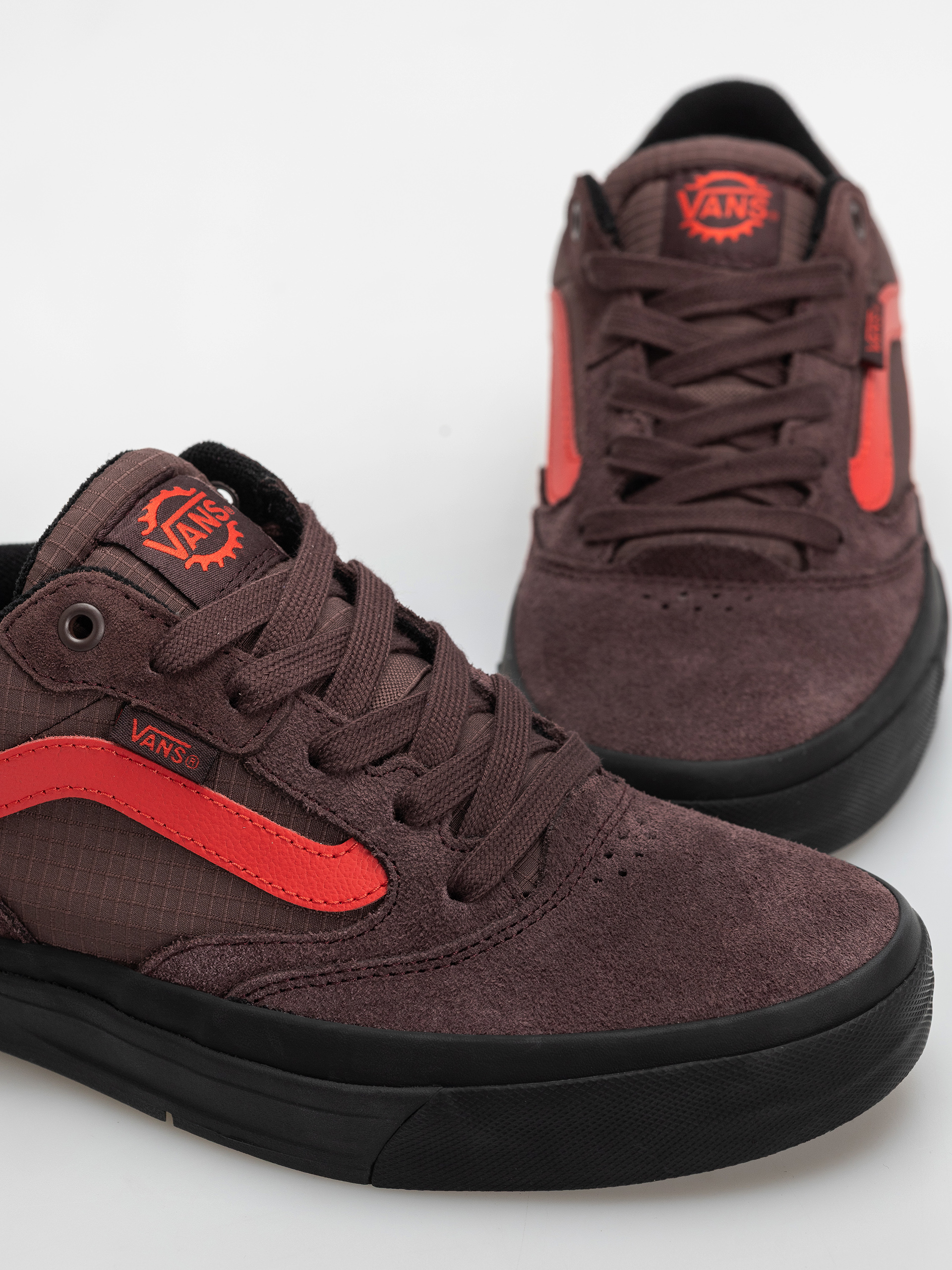 Topánky Vans Bmx Proof Wafflecup (brwn/riored/blk)