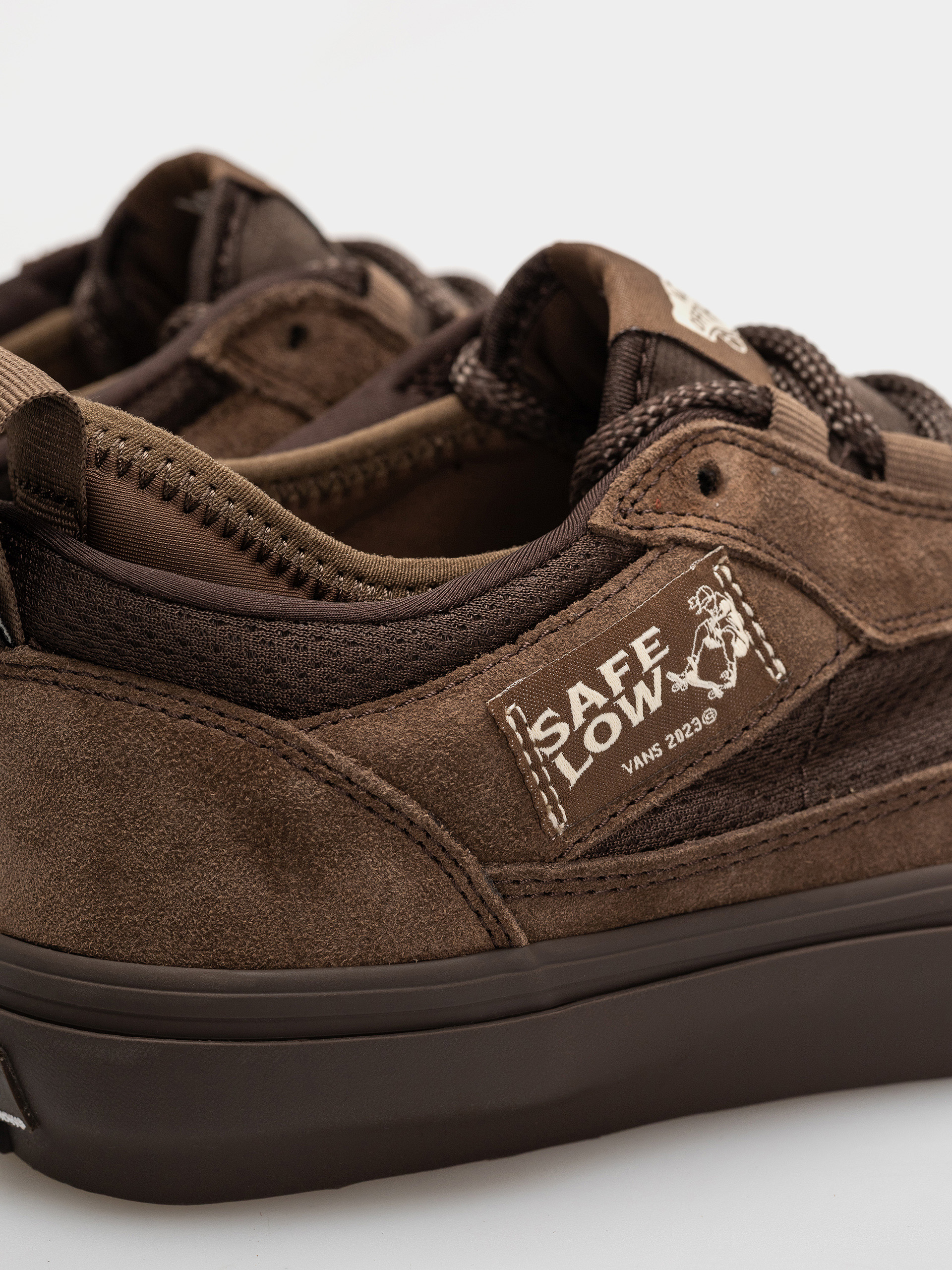 Topánky Vans Skate Safe Low (chocolate)
