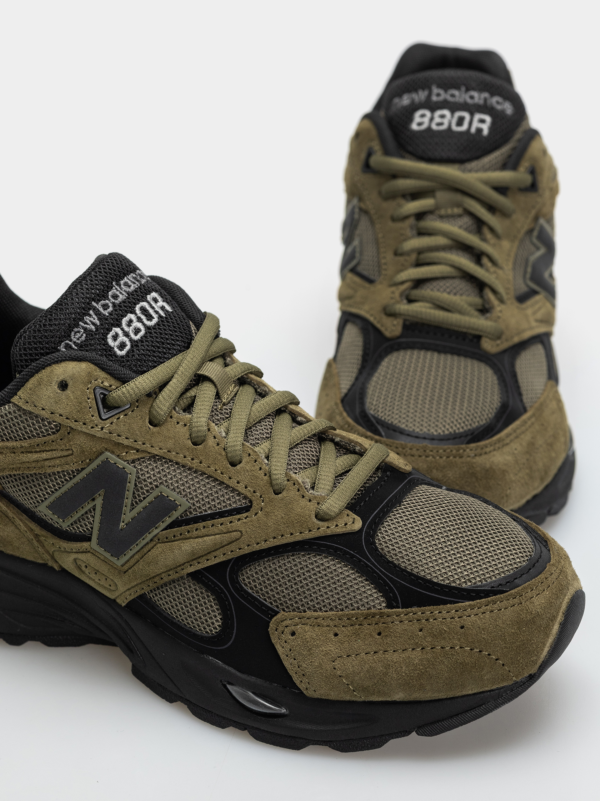Topánky New Balance 880R (wakame/black)